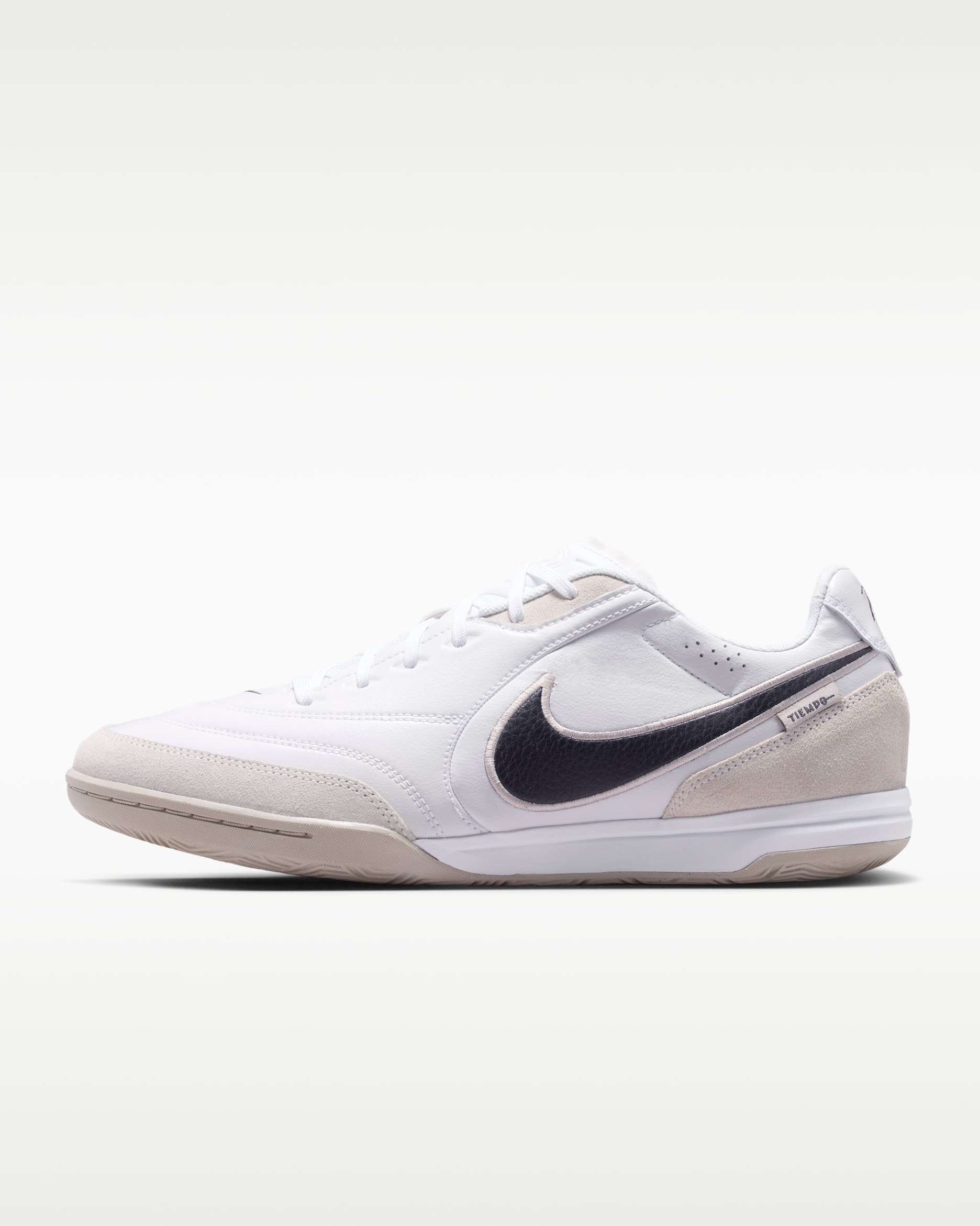 Nike Tiempo Streetgato Indoor/Court Low-Top Football Shoes - White/Moon Particle/Gridiron