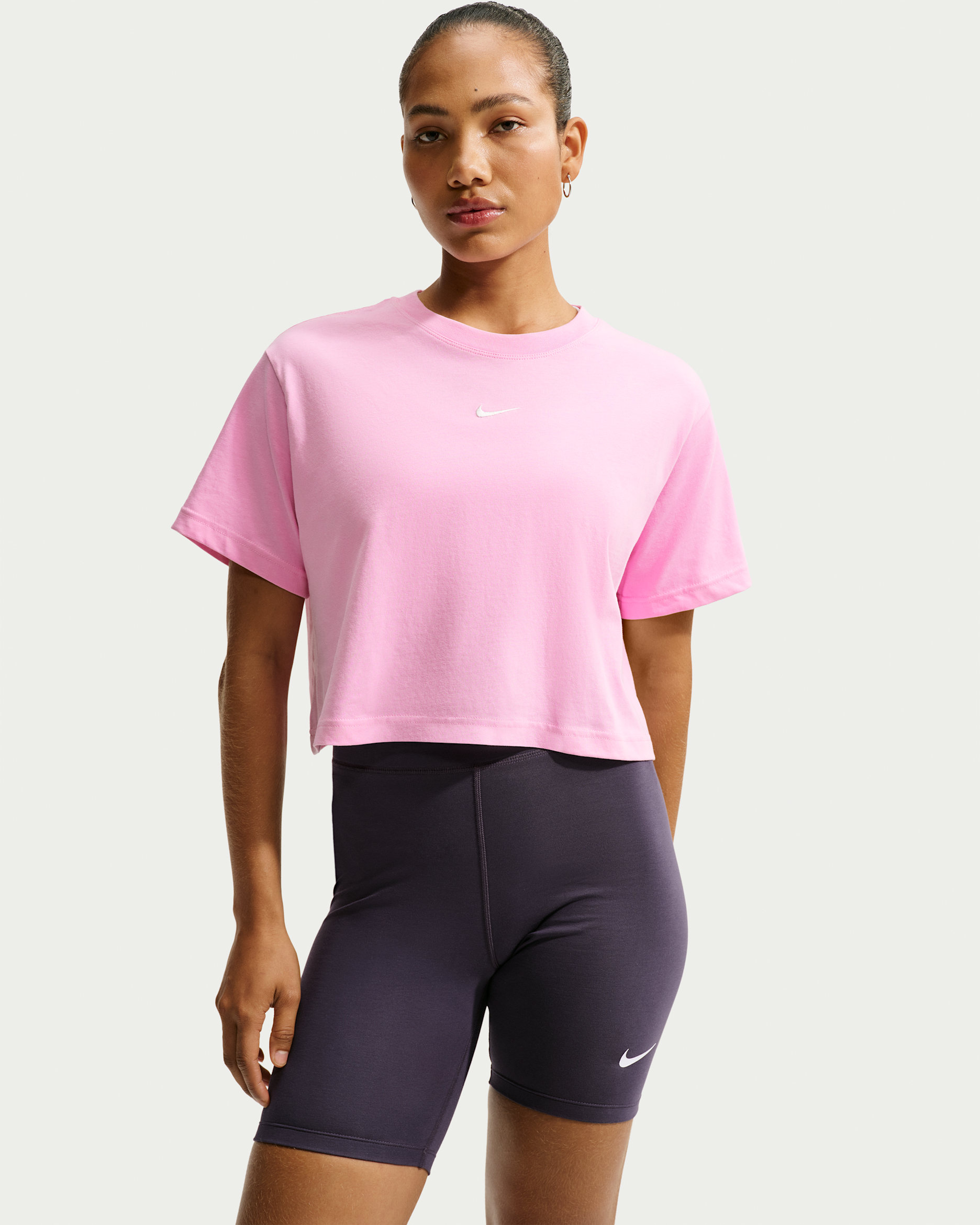 Playera de manga corta holgada cropped para mujer Nike Sportswear Classic - Rosa amanecer/Vela