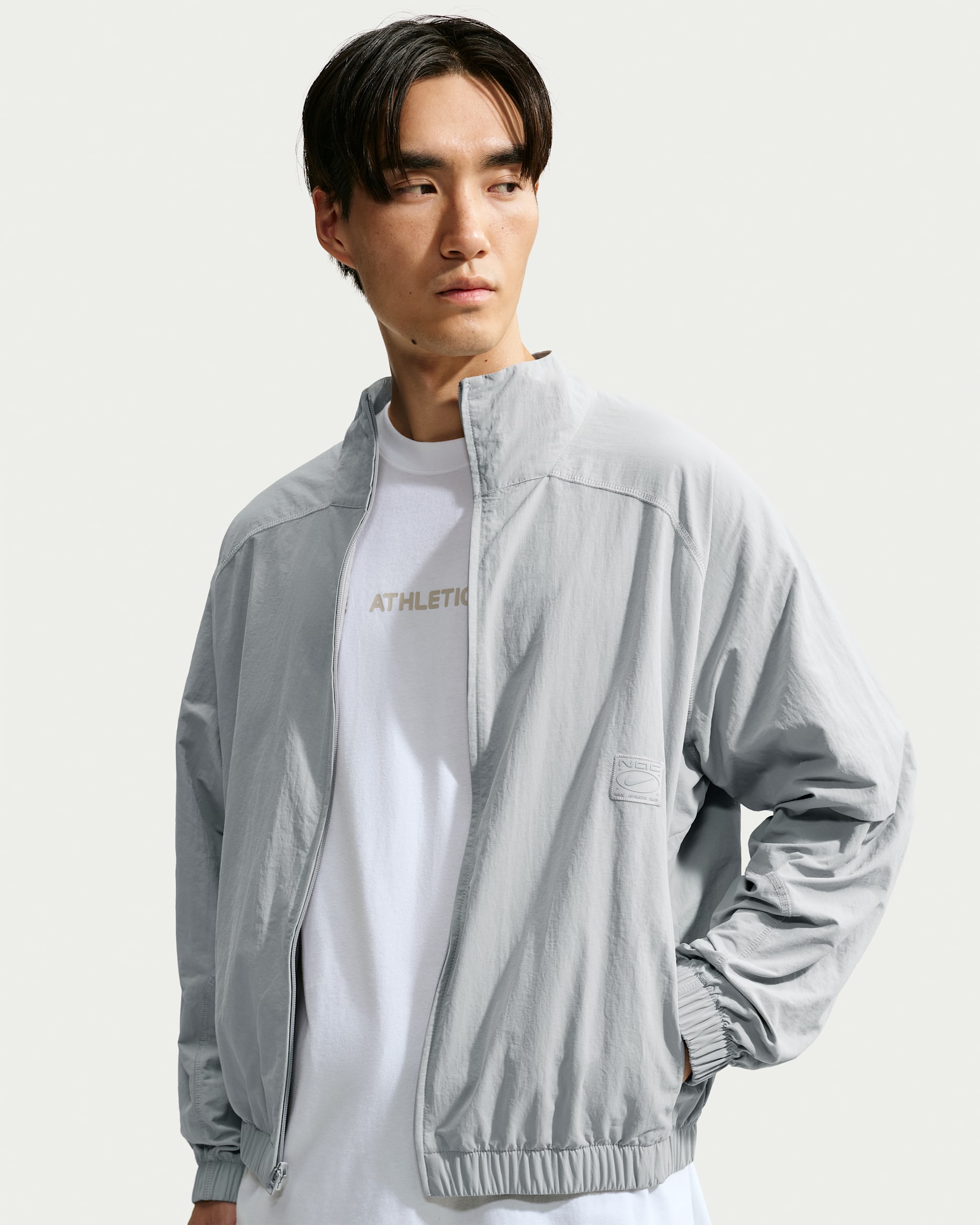 เสื้อแจ็คเก็ตแบบทอซิปยาวขนาดโอเวอร์ไซส์ผู้ชาย Dri-FIT N.A.C. Nike - Light Smoke Grey/Light Smoke Grey