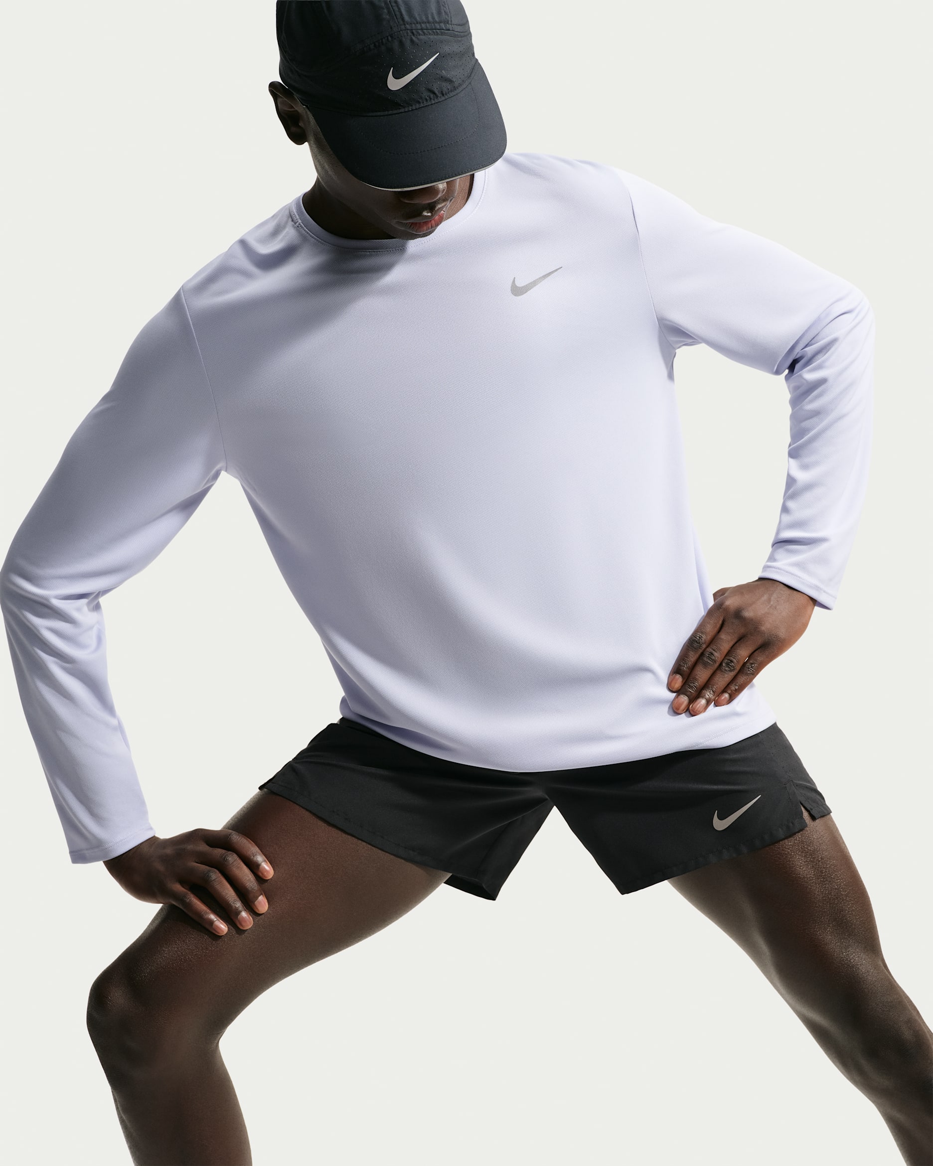 Nike Miler Men's Dri-FIT Long-Sleeve Running Top - Ghost
