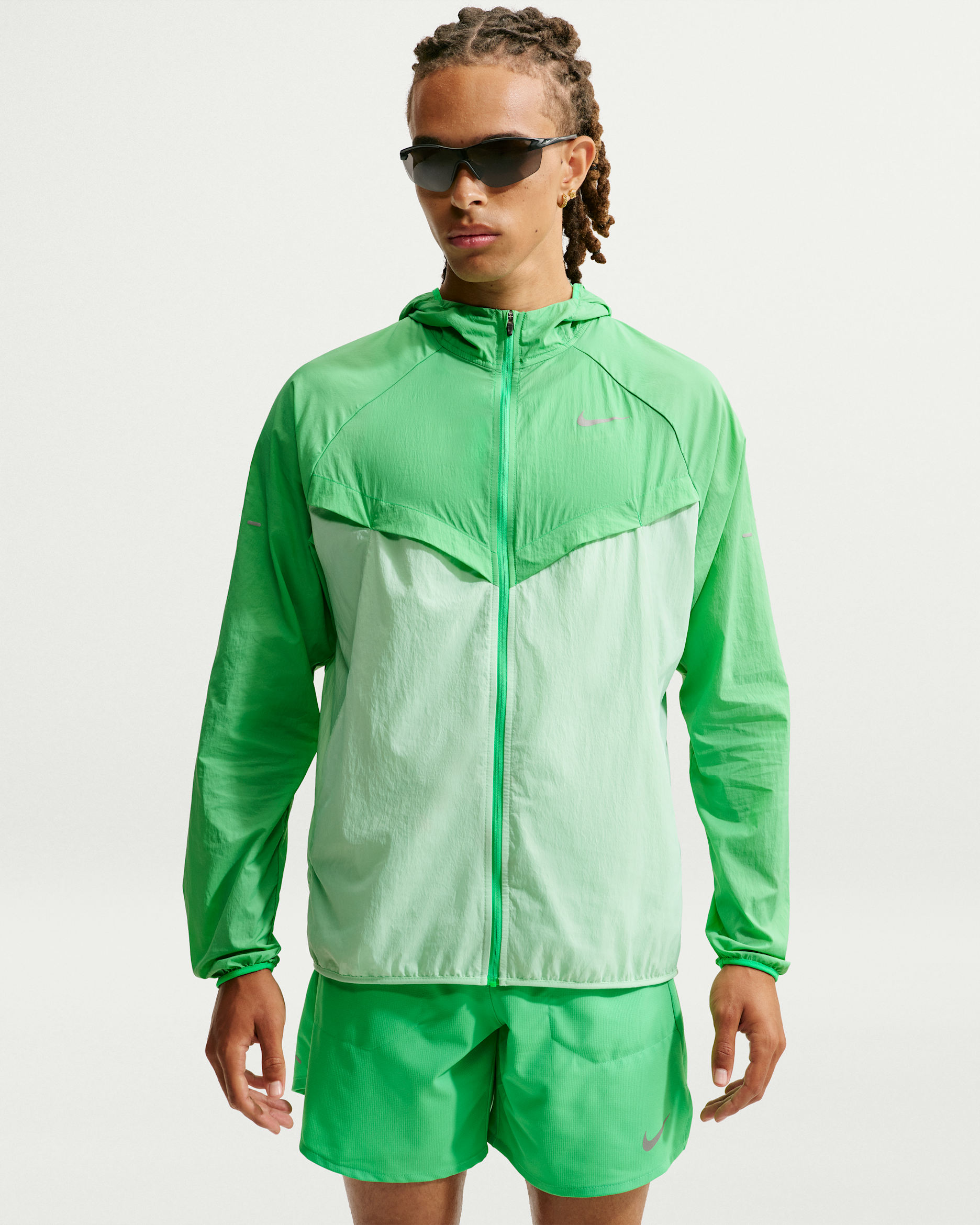 Nike Stride Men's Repel UV Running Jacket - Green Spark/Cucumber Calm