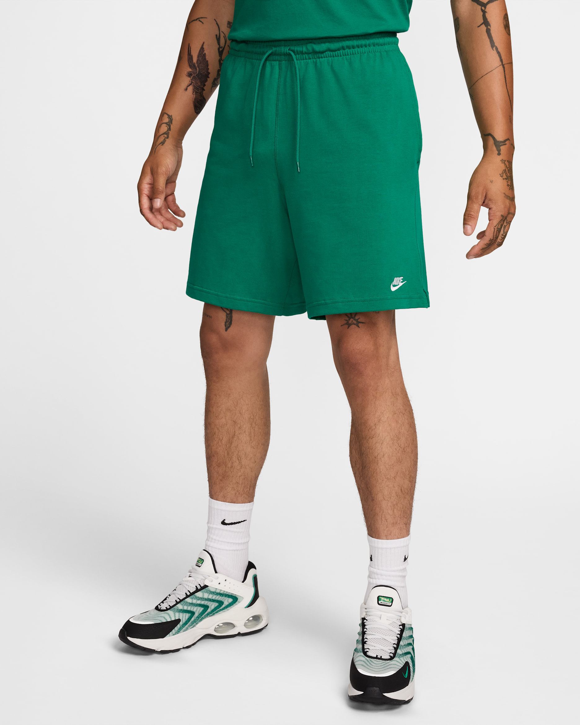 Nike Sportswear Club Strick-Shorts (Herren) - Malachite/Weiß
