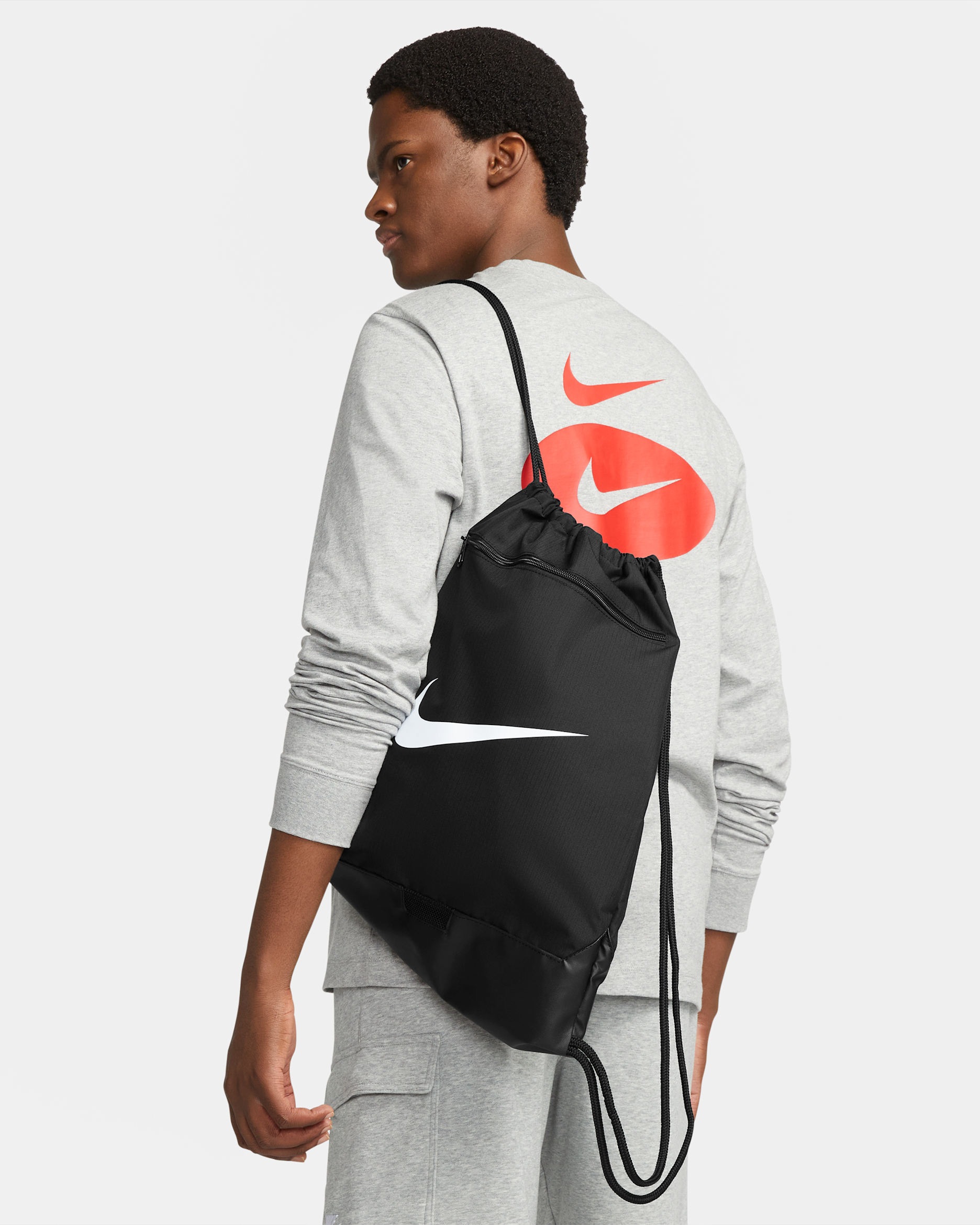 Saco de ginásio Nike Brasilia 9,5 (18 L) - Preto/Preto/Branco