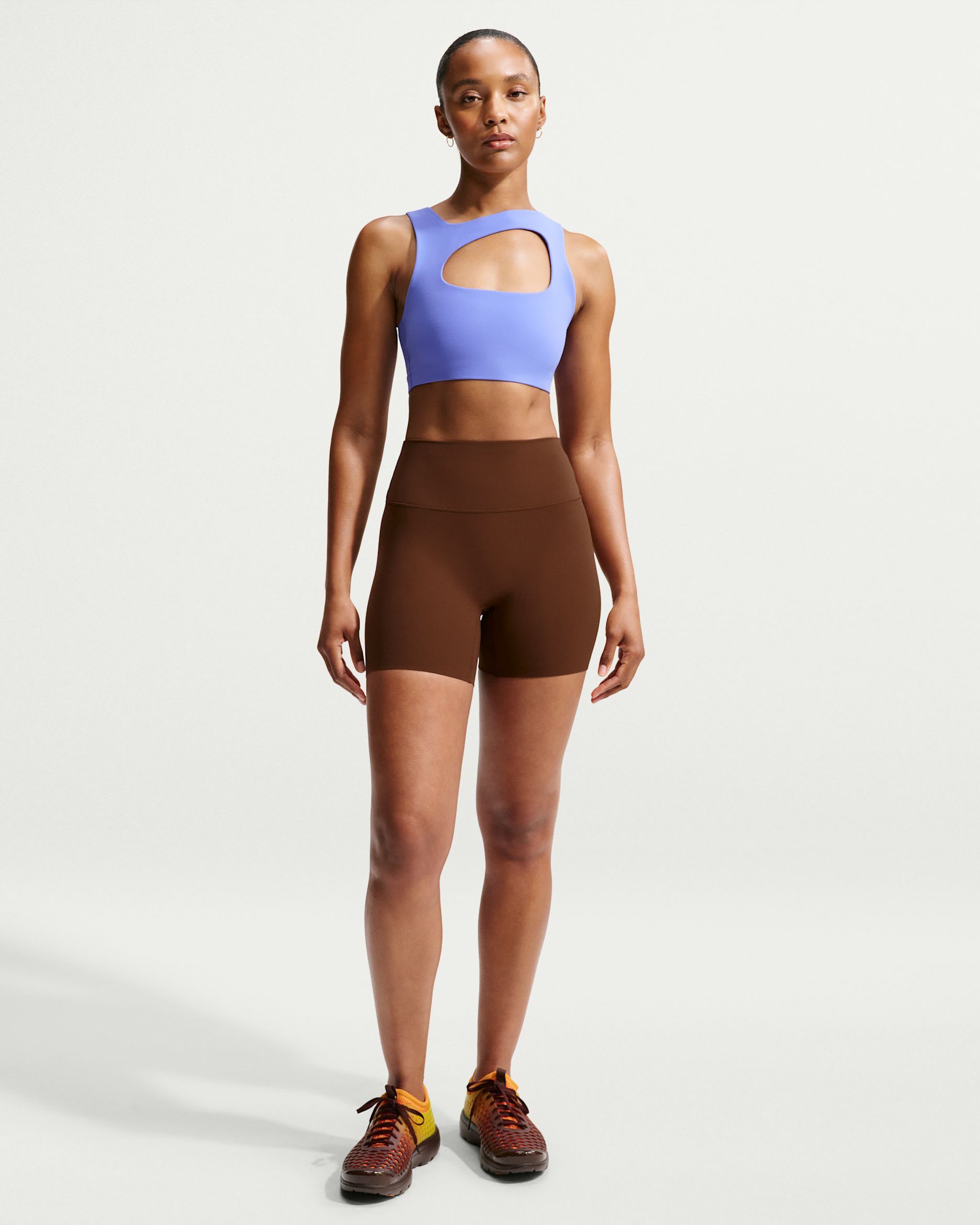 Nike Zenvy Women's High-Waisted 5" Biker Shorts - Cacao Wow/White