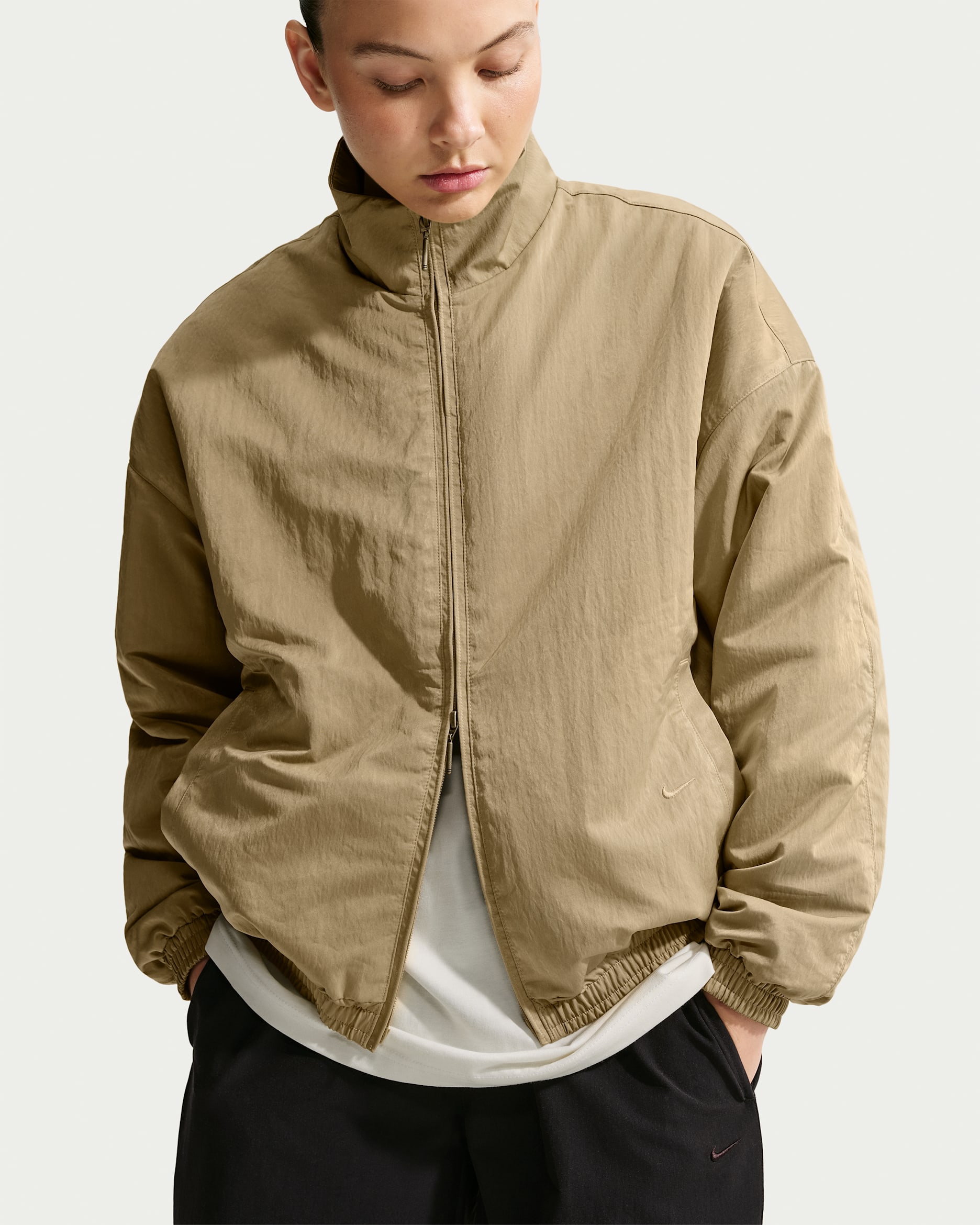 Caitlin Standard Issue Women’s Dri-FIT Game Woven Synthetic-Fill Basketball Jacket - Parachute Beige/Parachute Beige