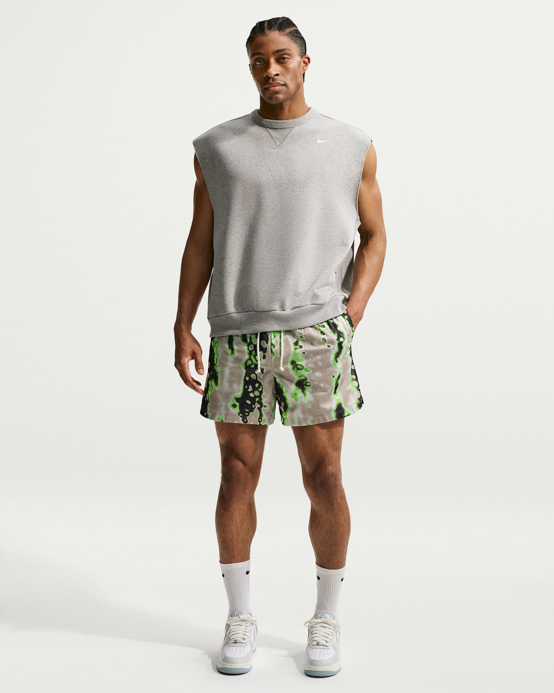 Nike Standard Issue Men's 5" Practice Mesh Basketball Shorts - Cream II/Pale Ivory