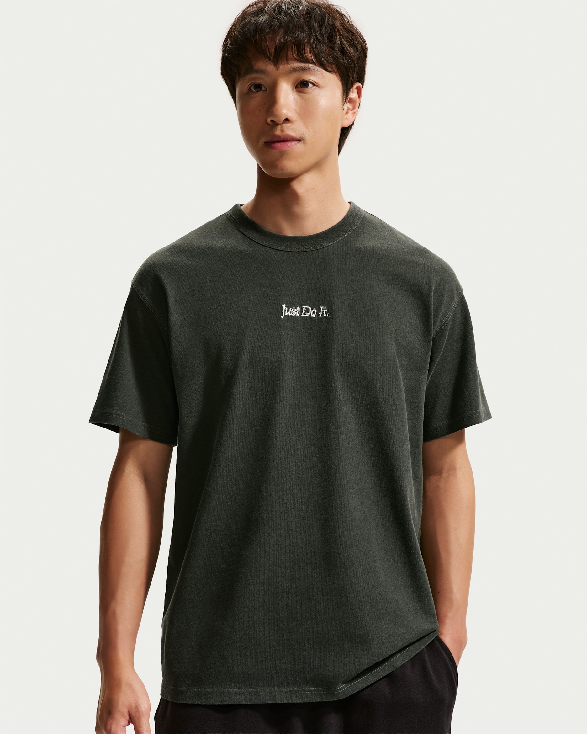 Nike Sportswear Premium Essentials T-Shirt - Newsprint