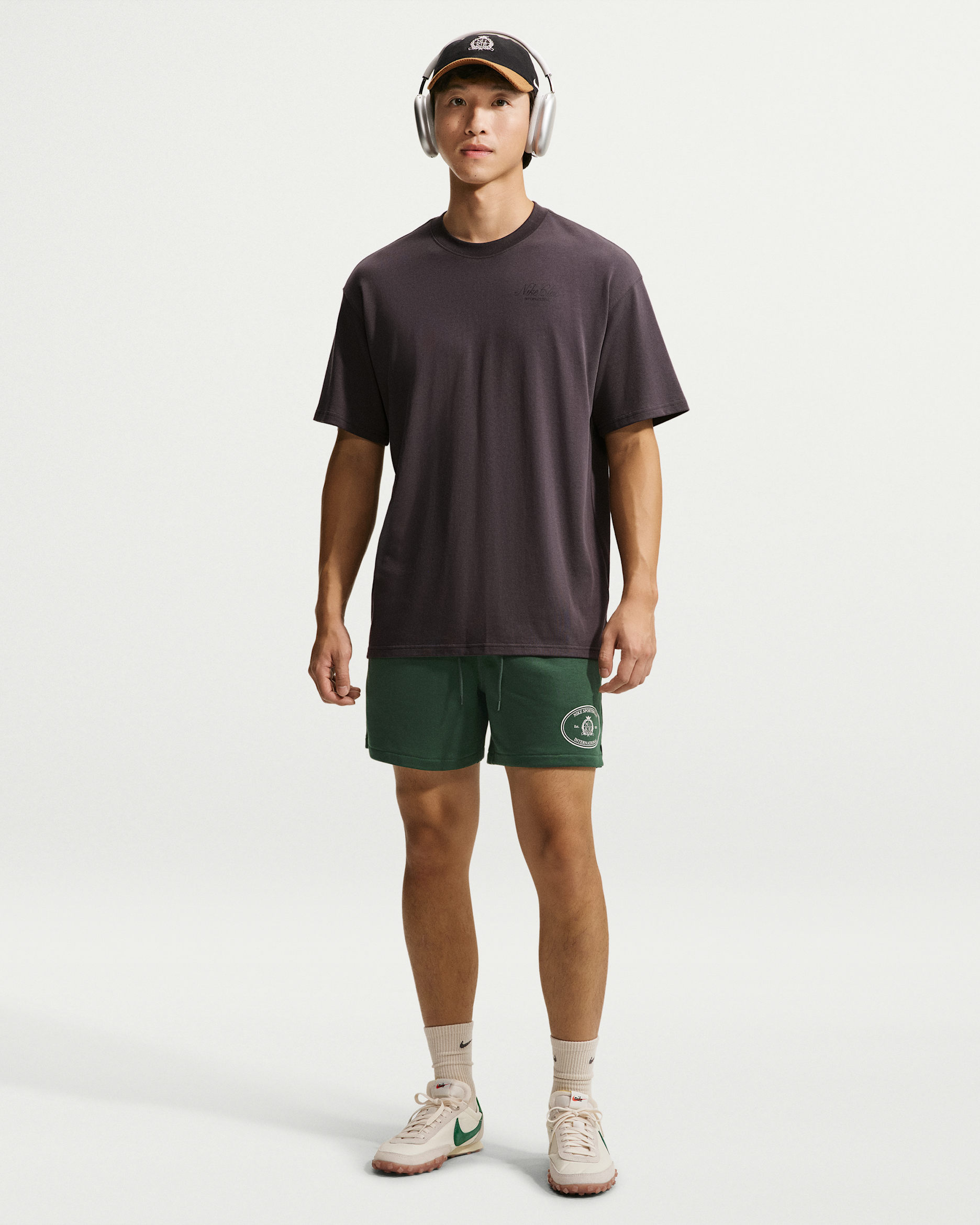 Nike Club Men's French Terry Flow Shorts - Fir/Phantom