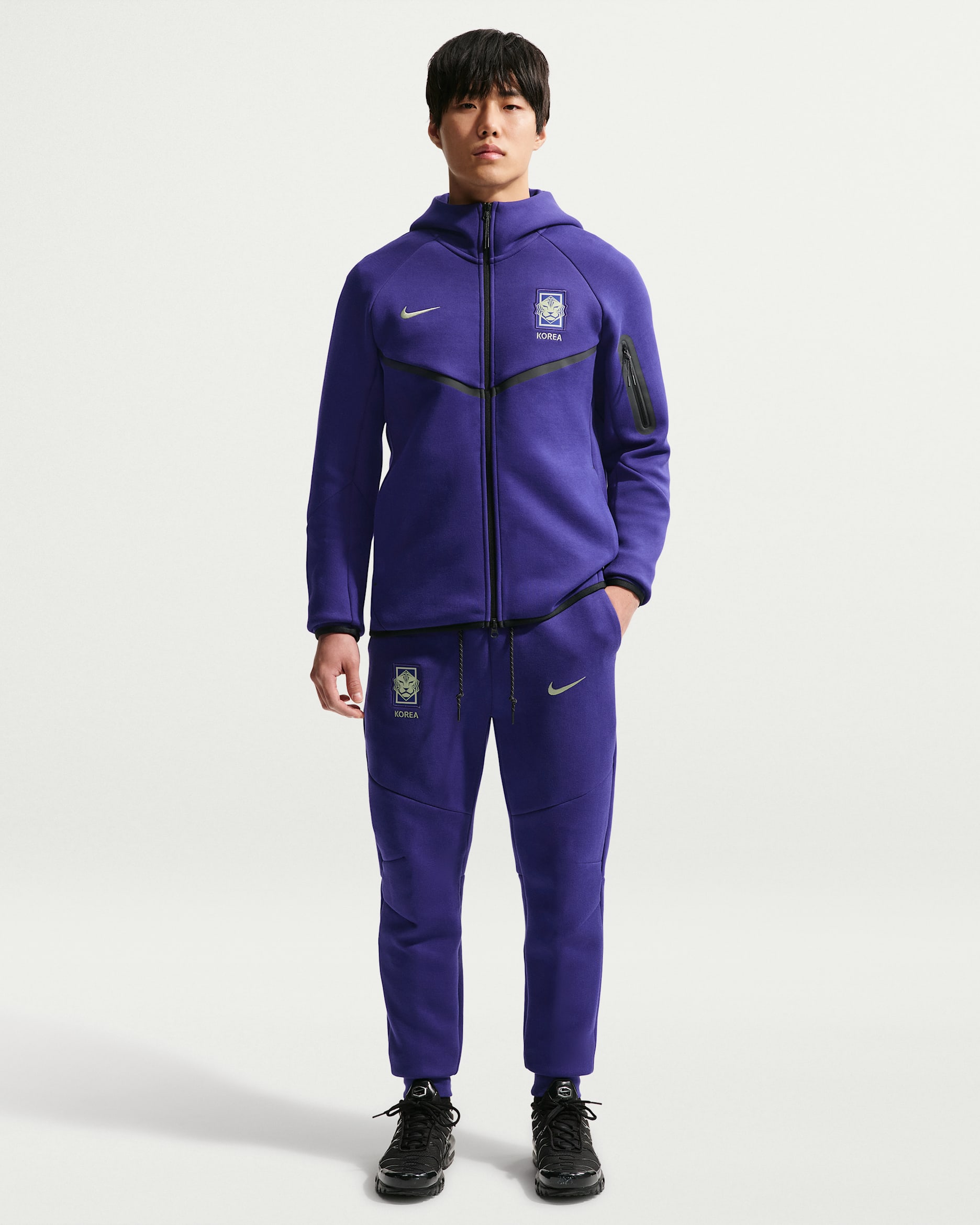 대한민국 테크 플리스 남성 나이키 축구 조거 - 리전시 퍼플/라이트 리퀴드 라임