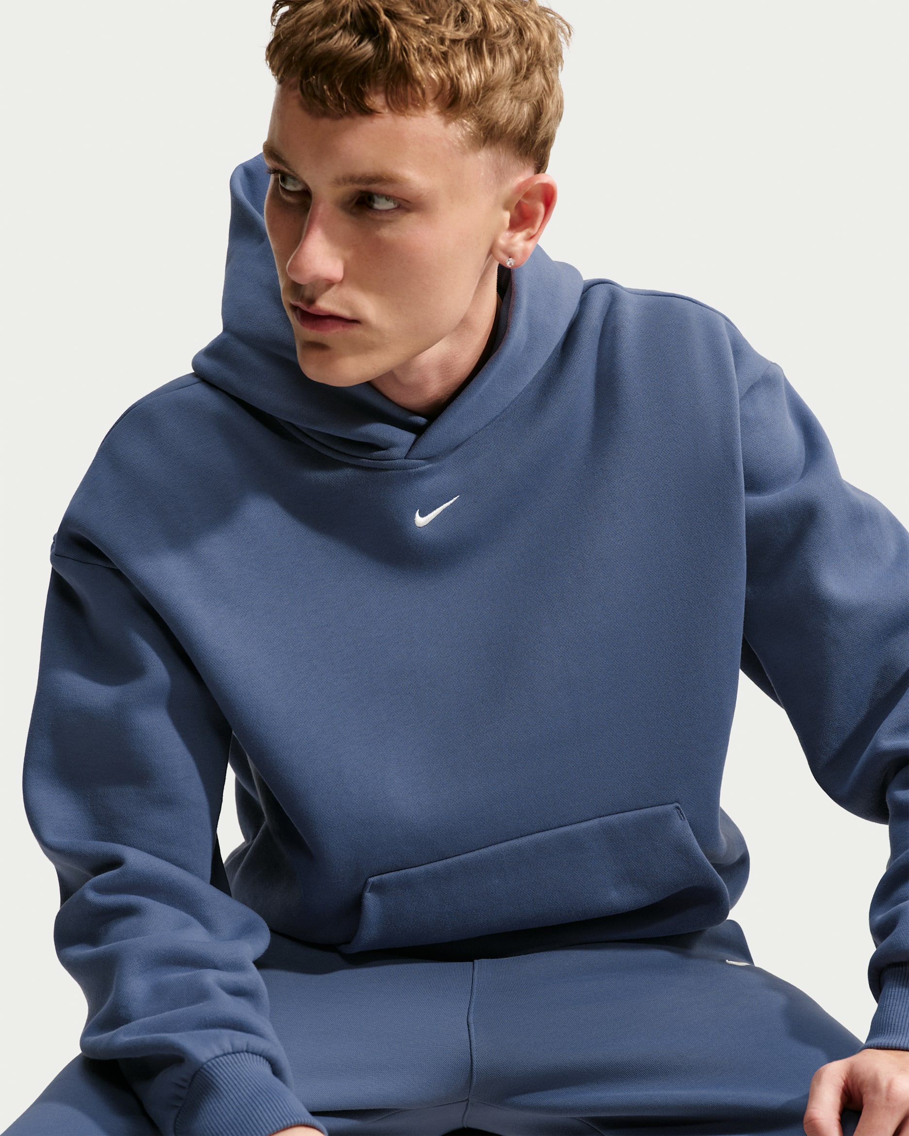 Nike Solo Fleece Men's Pullover Hoodie - Diffused Blue/Sail