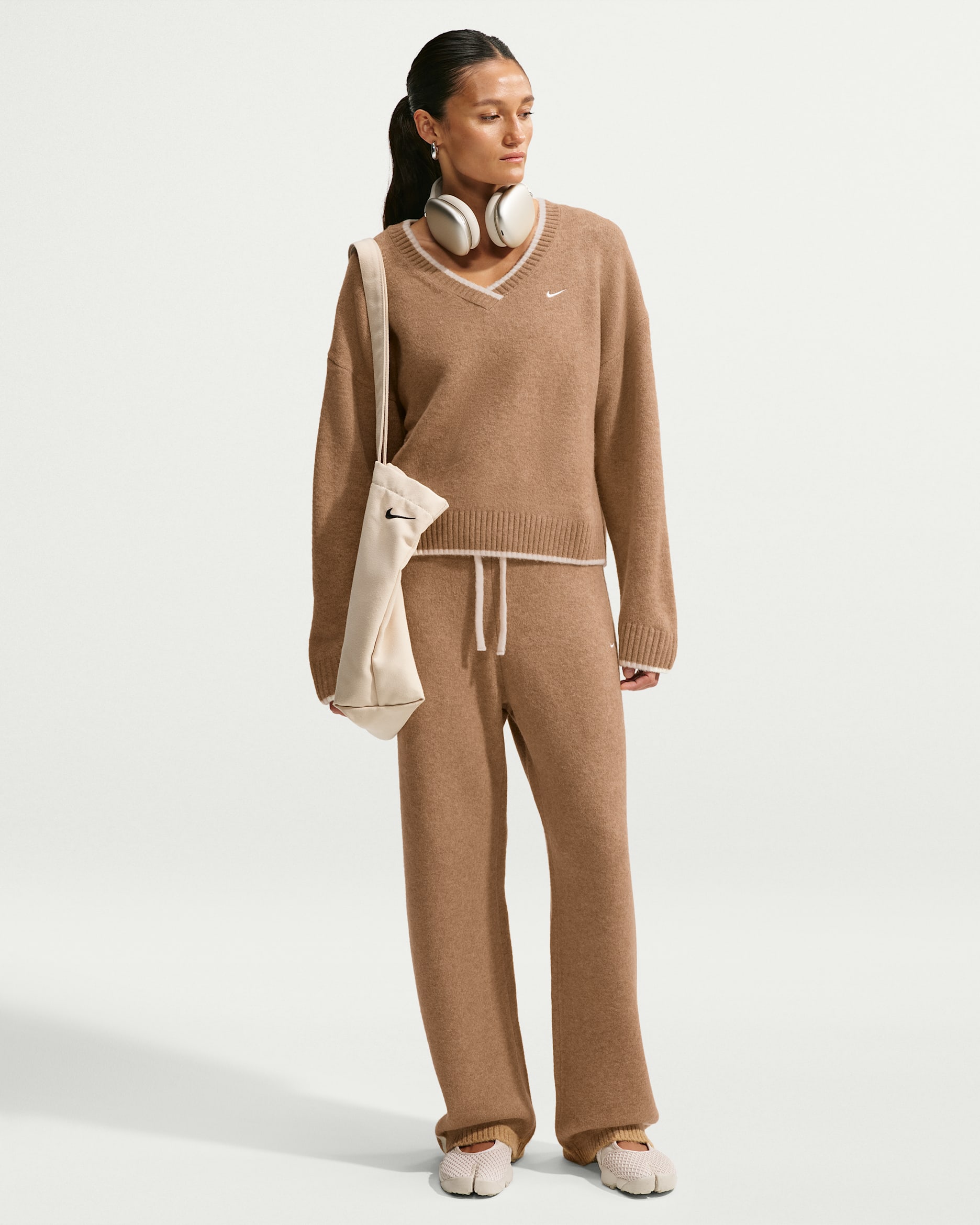 Pantaloni a vita media Nike Sportswear Chill Knit – Donna - Parachute Beige/Heather/Bianco/Bianco