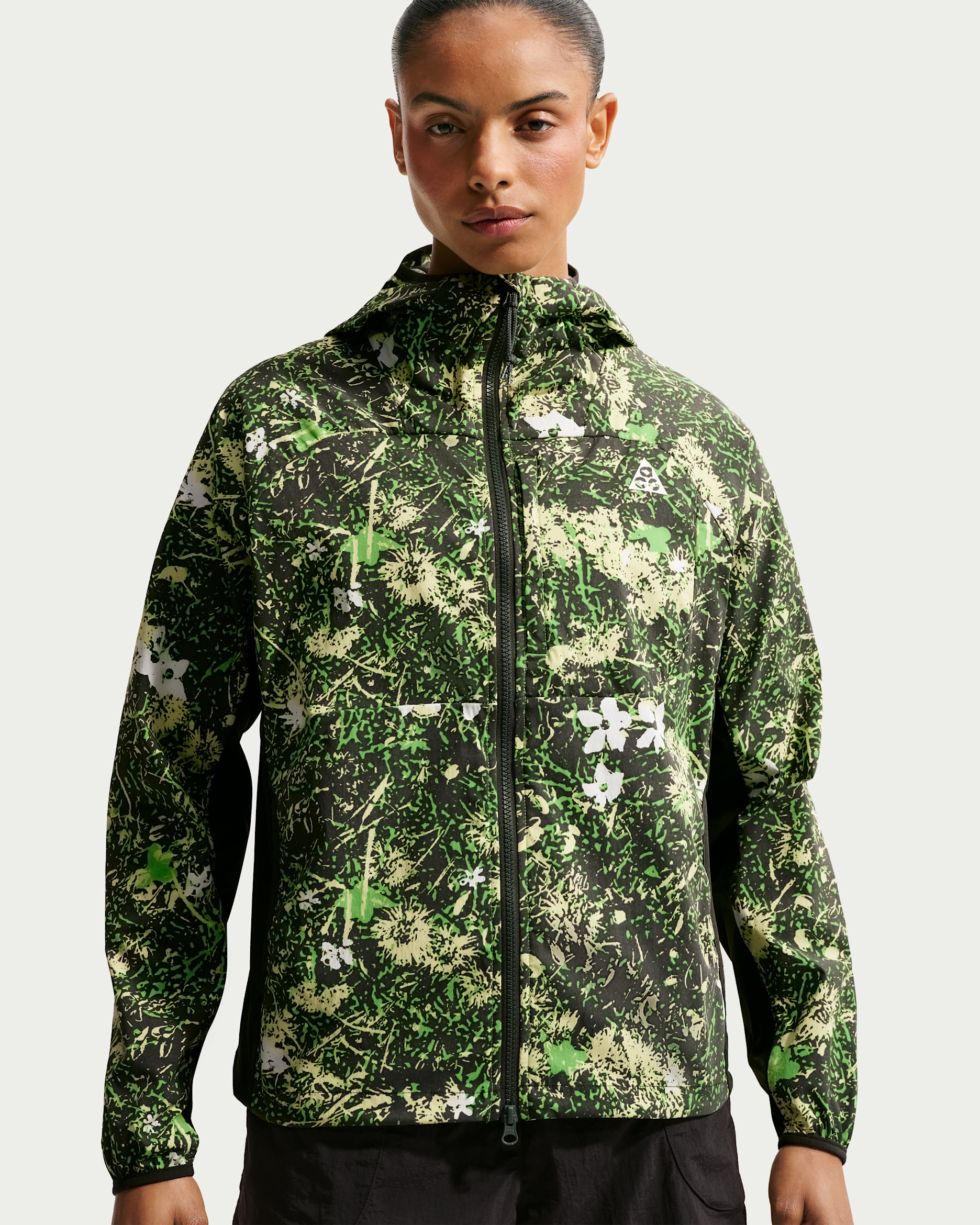 Veste de protection UV Nike ACG « Five Towers » pour femme - Black Spruce/Black Spruce/Life Lime/Summit White