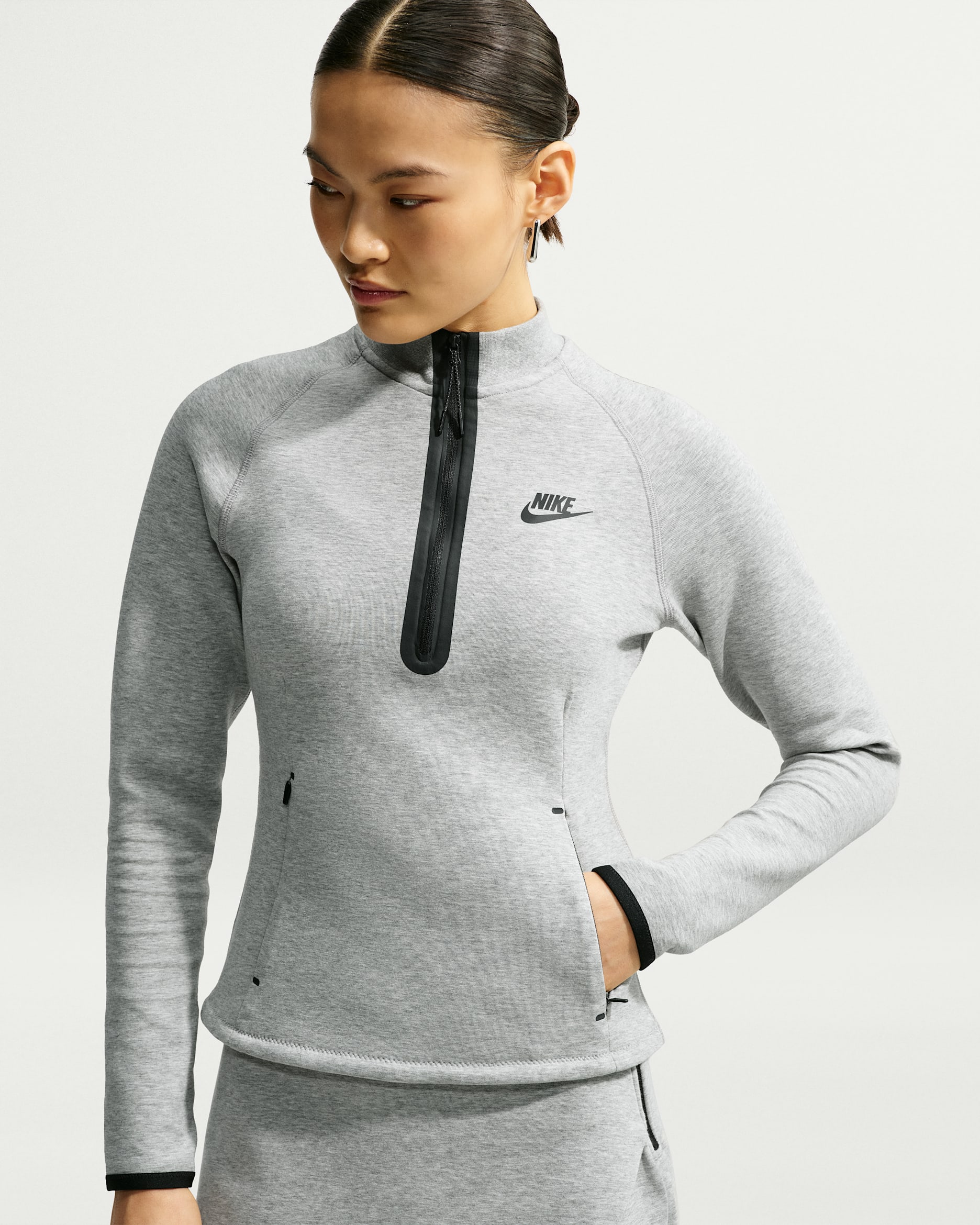 Nike Tech Fleece Women's Slim Long-Sleeve 1/4-Zip Top - Dark Grey Heather/Black