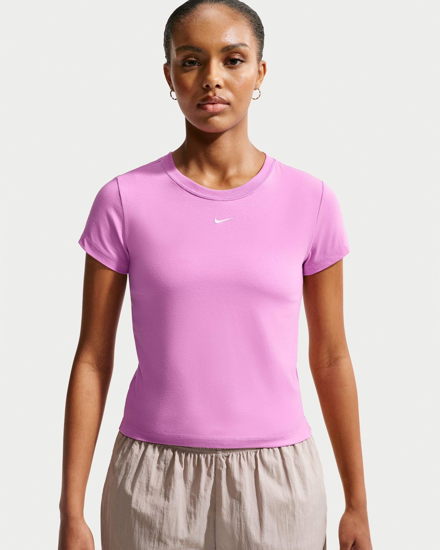 Nike Sportswear Chill Knit T-skjorte til dame - Light Magenta/Hvit
