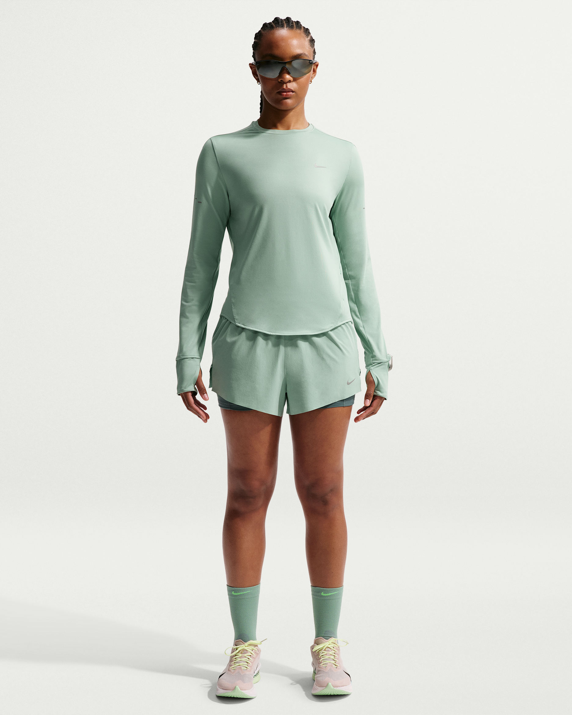 Nike Swft Dri-FIT 2-in-1-Laufshorts mit mittelhohem Bund (Damen) - Steam/Mineral Slate