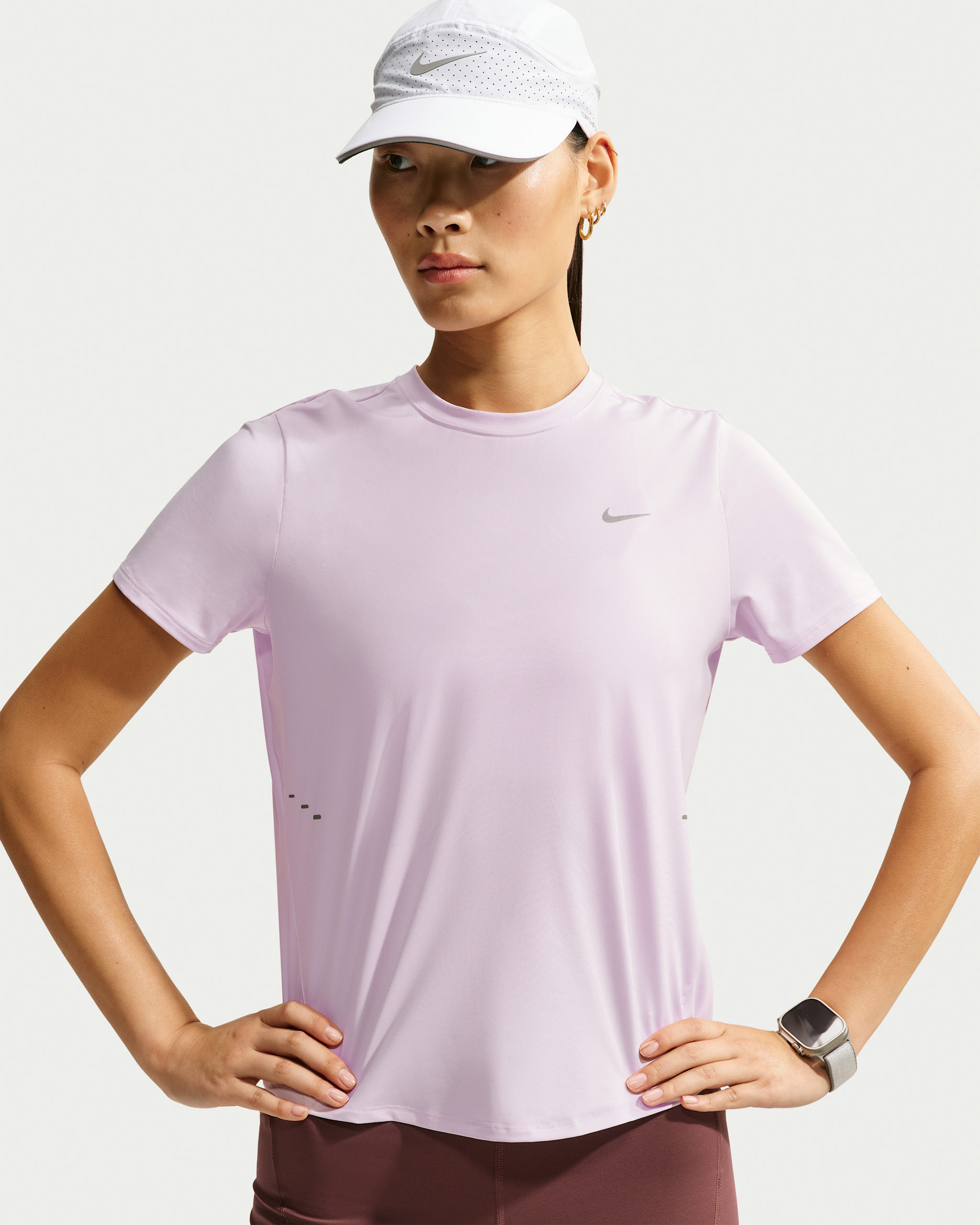 Playera de correr de manga corta Dri-FIT para mujer Nike Swift - Lila desteñido