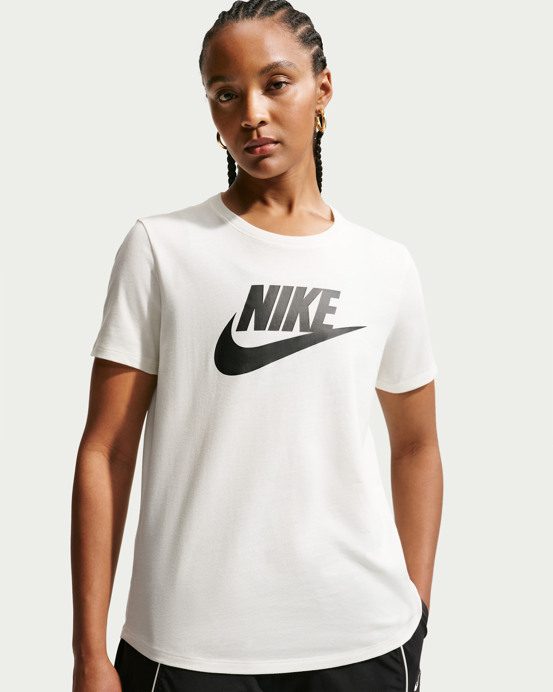 Nike Sportswear Essentials Women's Logo T-Shirt - Sail/Black