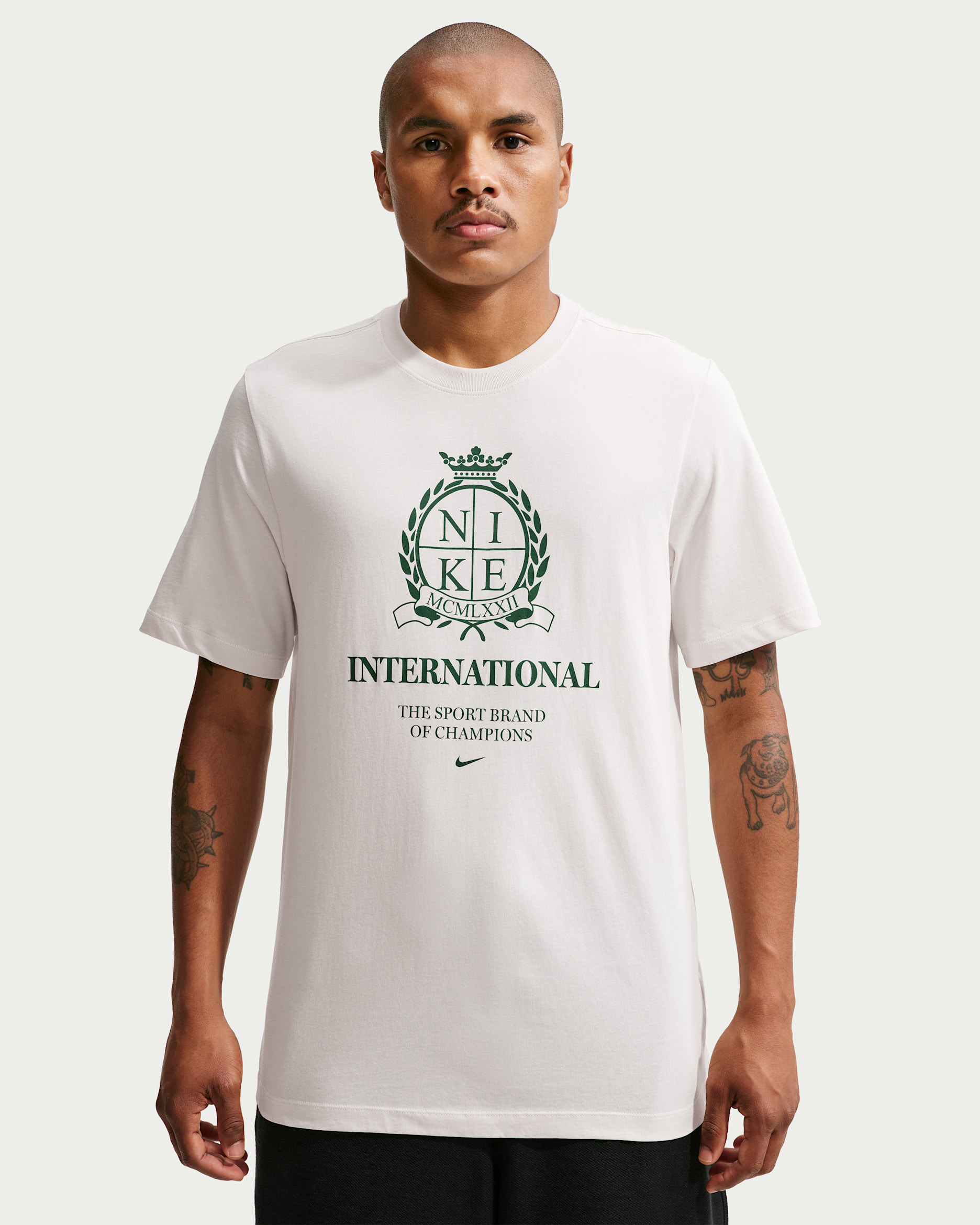 Nike Sportswear T-Shirt (Herren) - Phantom