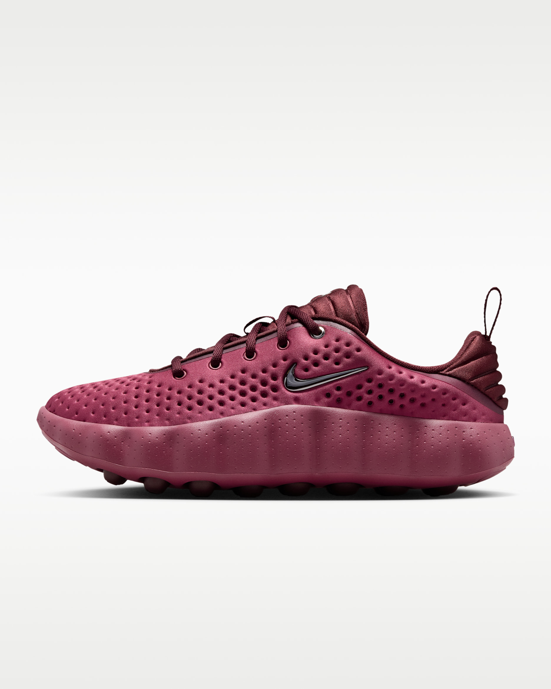 Nike Mind 002 Women's Pregame Shoes - Pink Smoke/Mystic Dates/Light Magenta/Metallic Silver