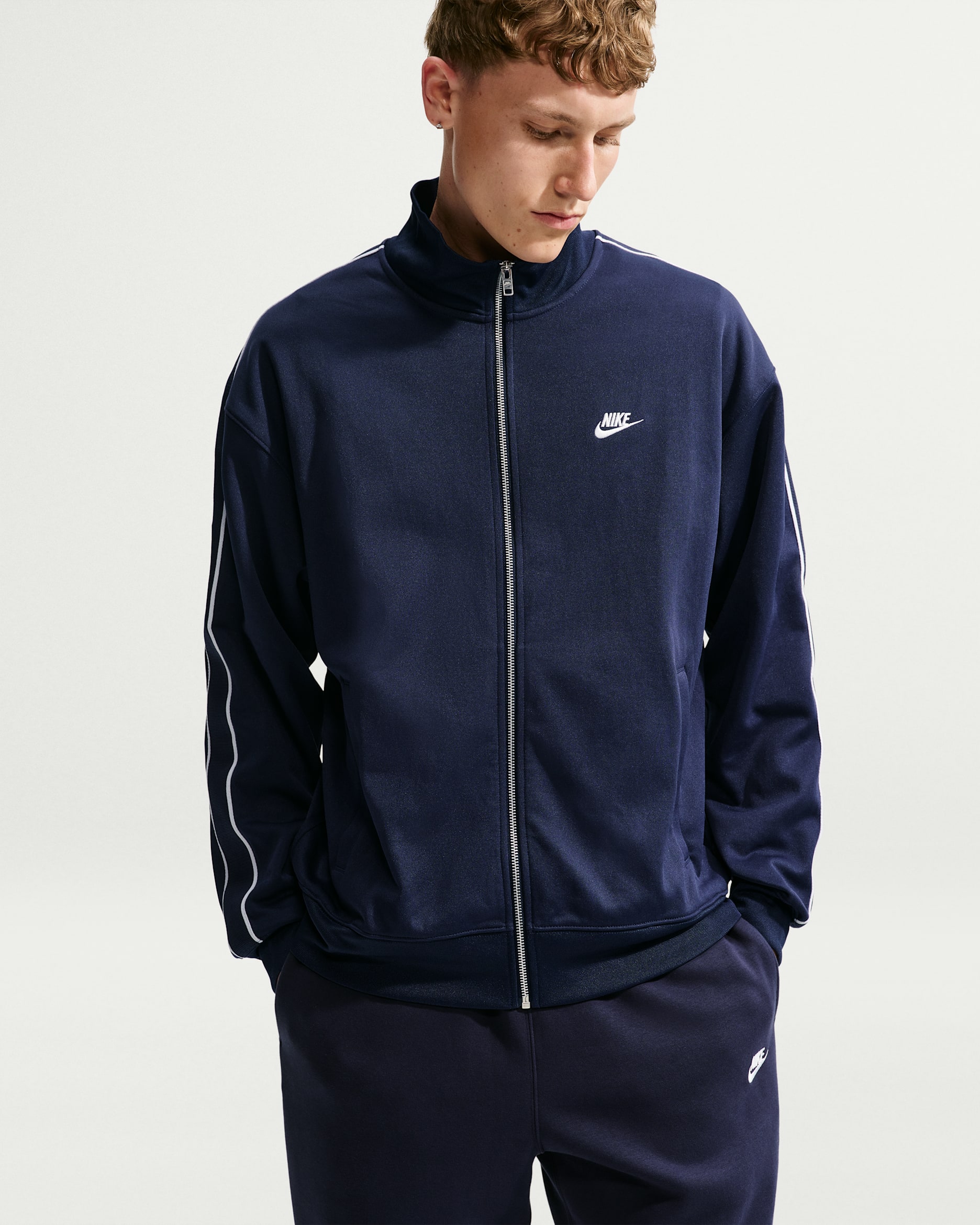 Track jacket oversize in maglia Nike Sportswear Club – Uomo - Ossidiana/Bianco/Bianco