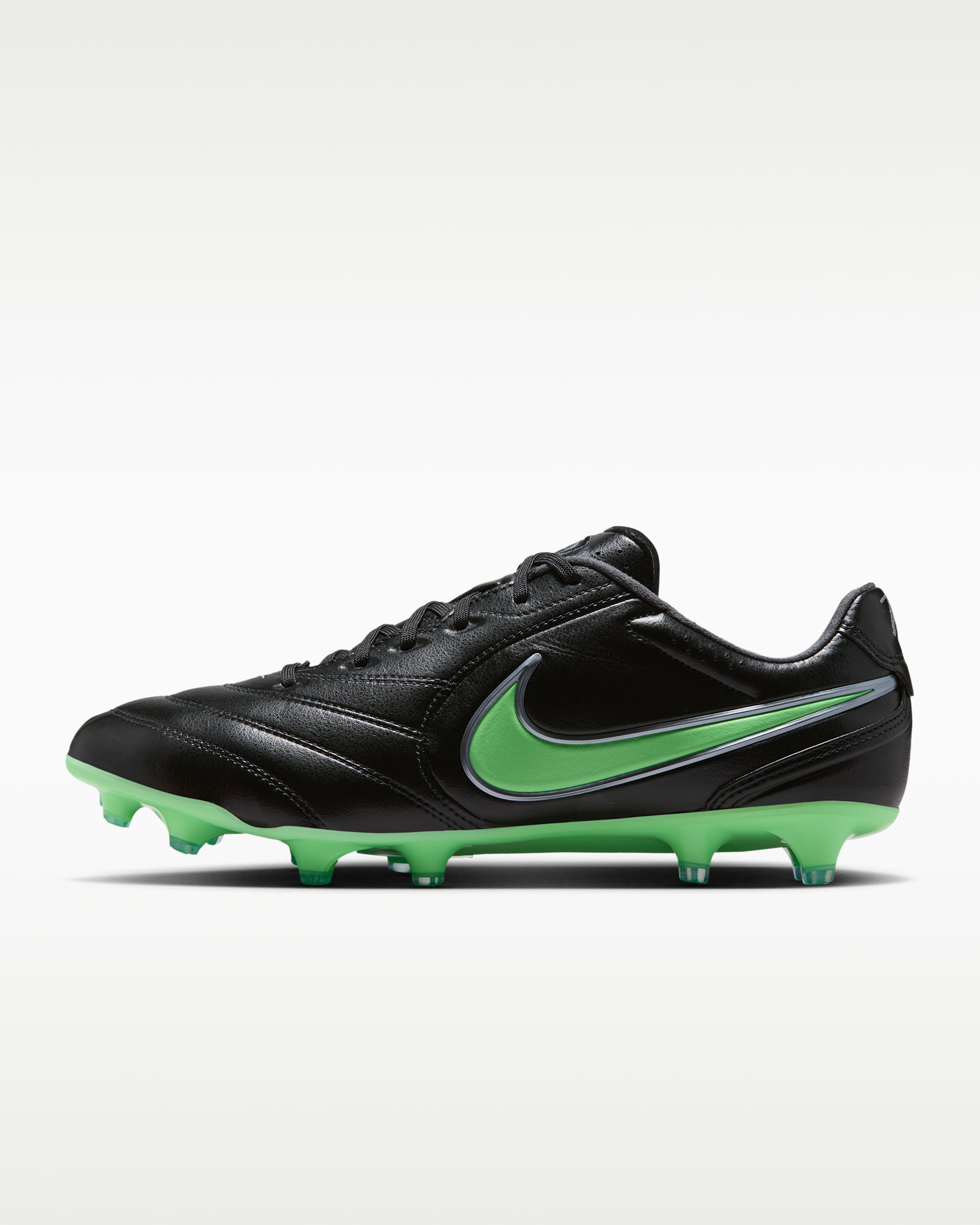 Tacos de fútbol de corte low Nike Tiempo Ligera Pro para terreno firme - Negro/Negro/Verde ilusión