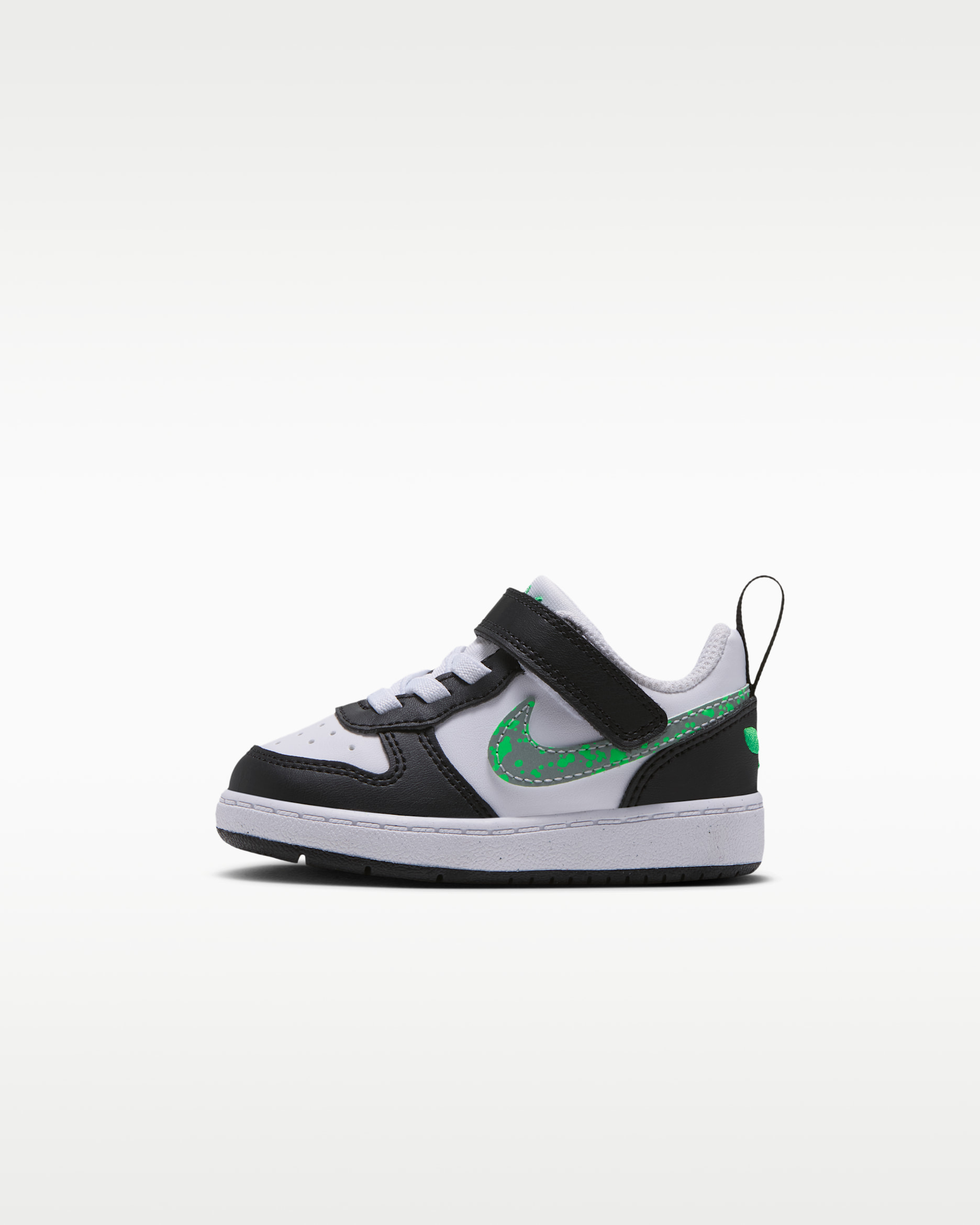 Nike Court Borough 低筒嬰幼兒鞋款 - 白色/黑色/Green Spark/Metallic Silver