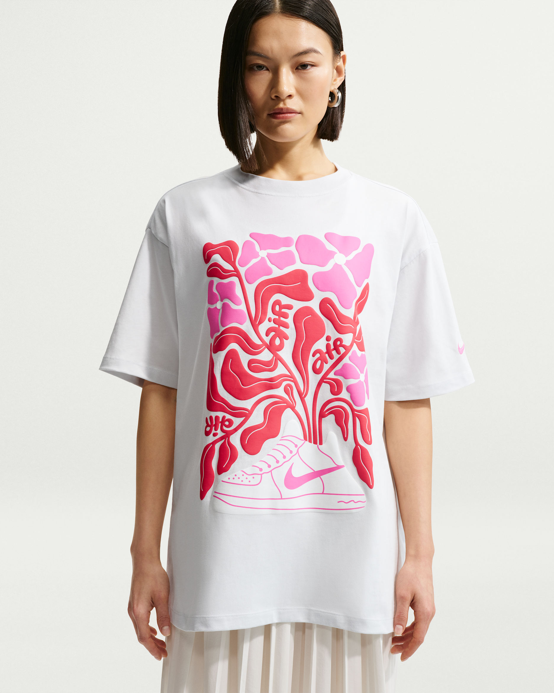 Nike Sportswear Air Force 1 Women's Oversized Short-Sleeved T-Shirt - Off-White