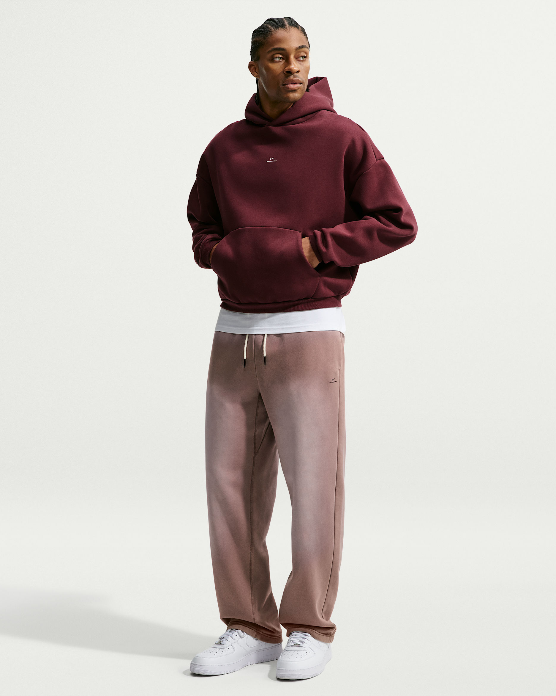 Nike Standard Issue Men's Brushed Heavy Oversized Basketball Pants - Mink Brown/Pale Ivory/Black