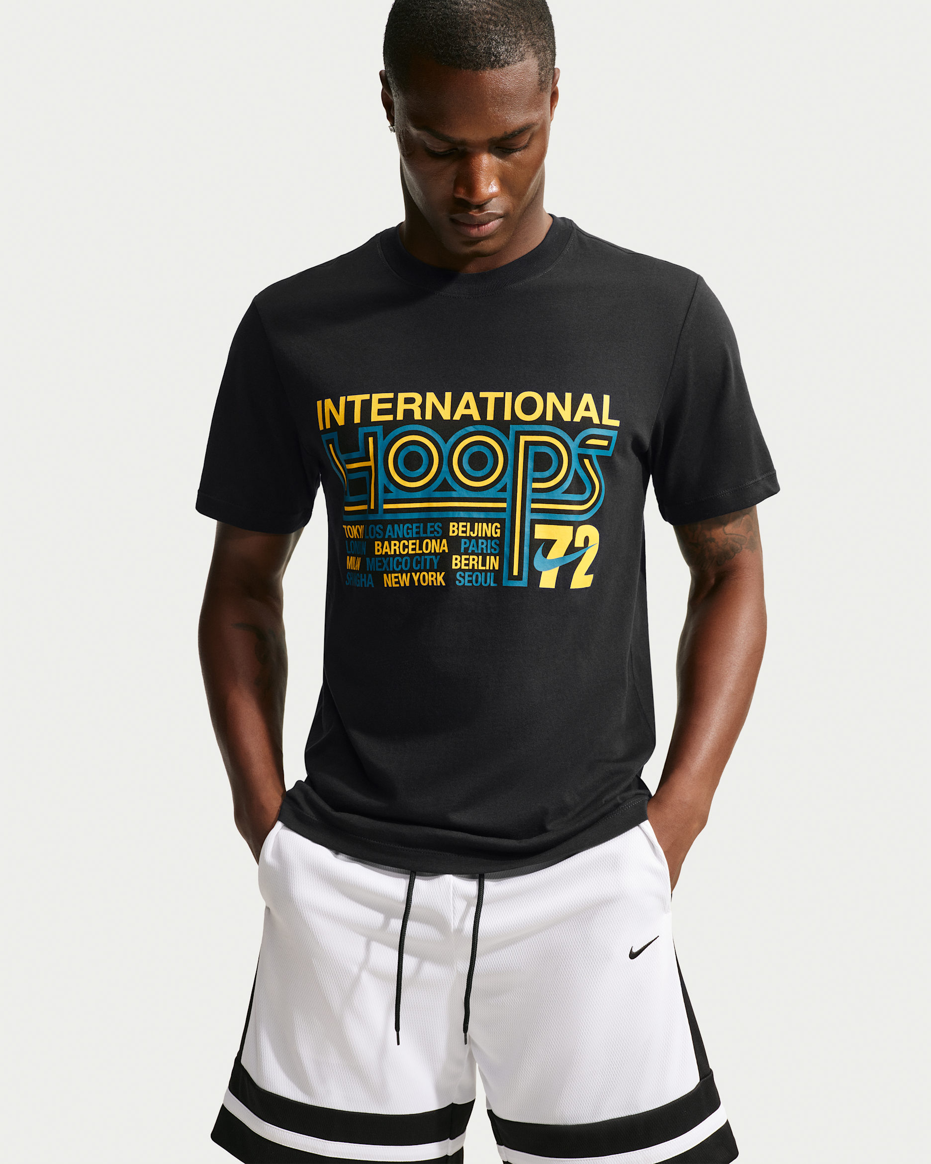 Nike Men's Basketball T-Shirt - Black
