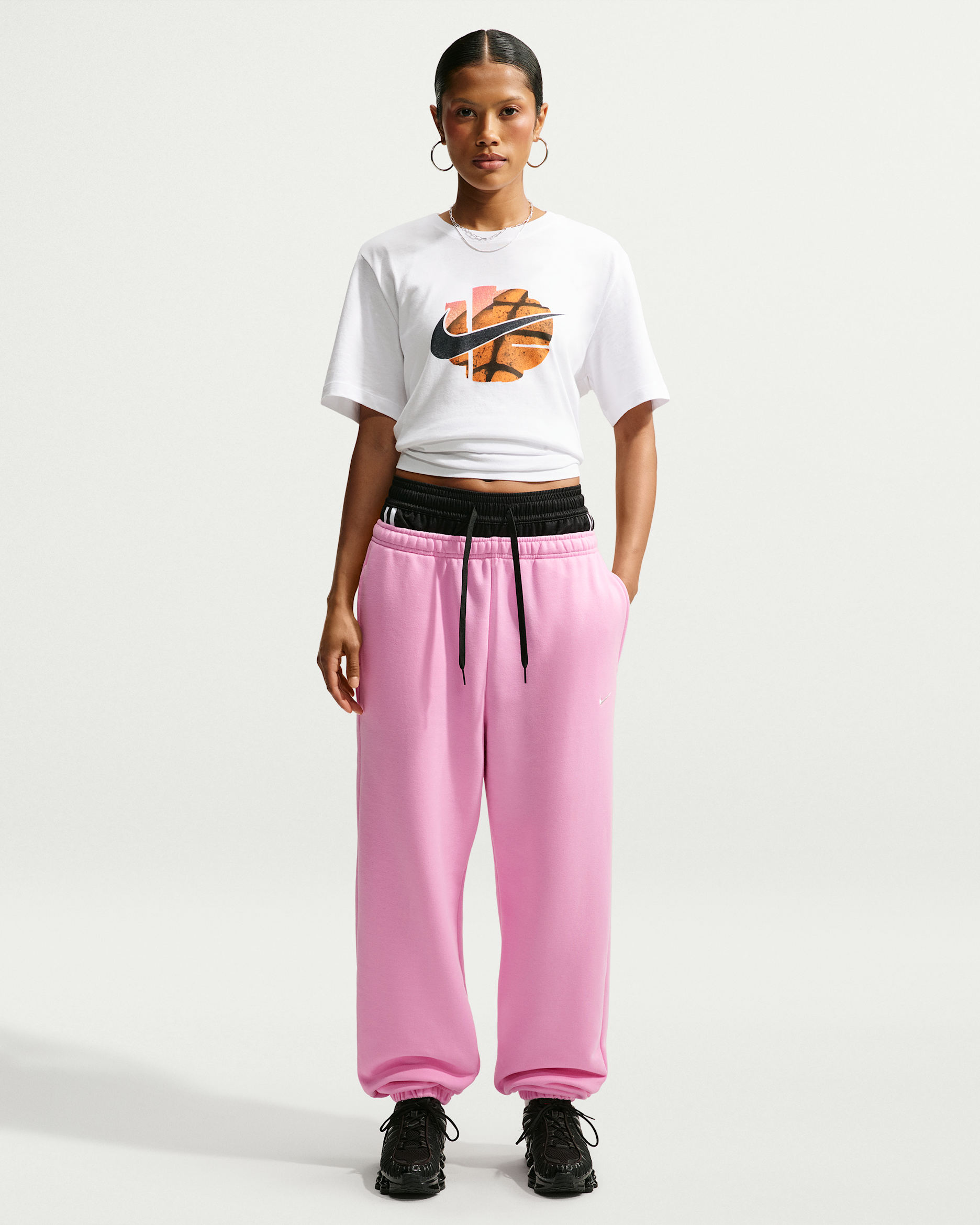 Nike Studio Fleece Medium Weight Women's High-Rise Oversized Cuffed Pants - Pink Rise/Sail