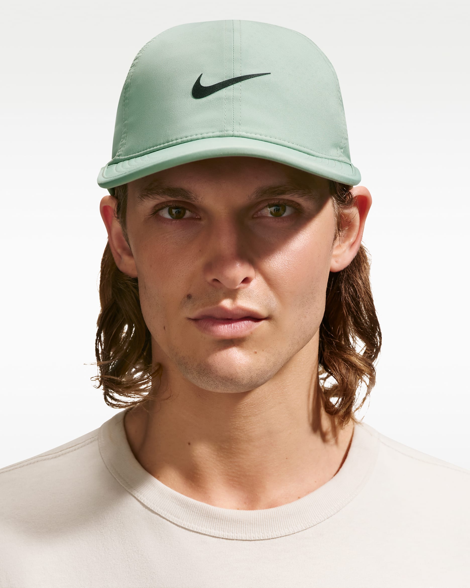 나이키 드라이 핏 클럽 언스트럭처 페더라이트 캡 - 스팀/블랙