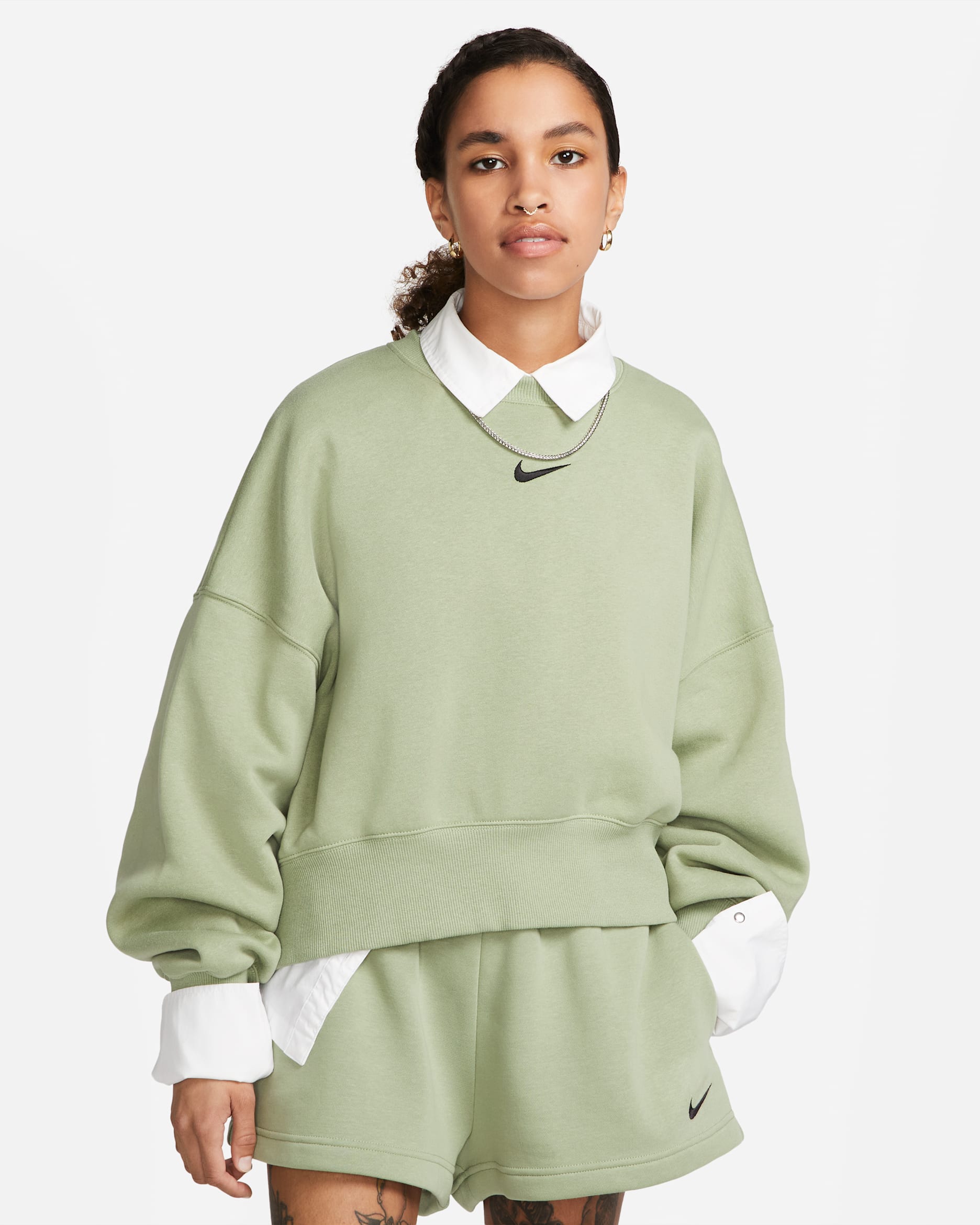 Nike Sportswear Phoenix Fleece Women's Over-Oversized Crew-Neck Sweatshirt - Oil Green/Black