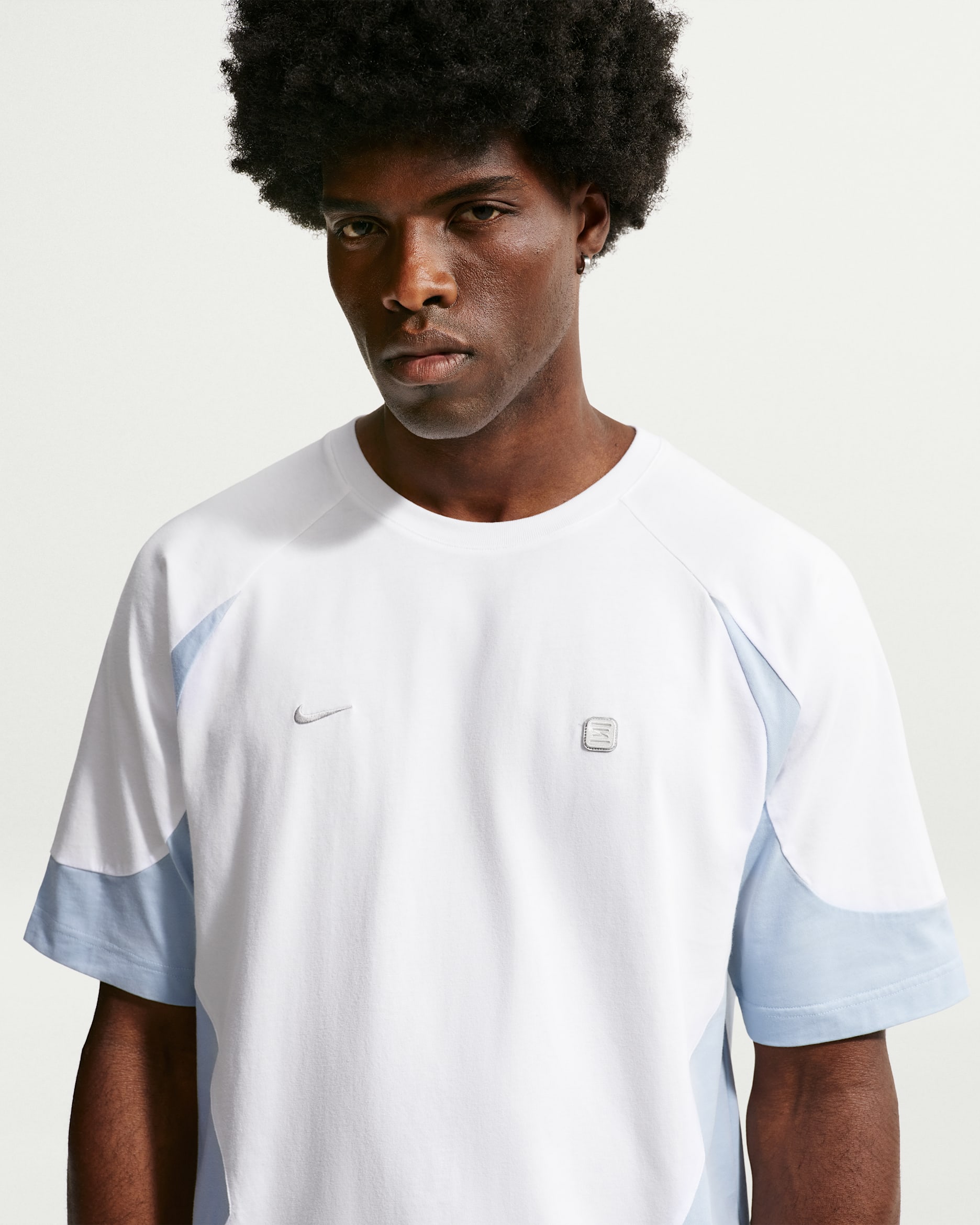 Kortärmad tröja Nike Sportswear för män - Vit/Light Armory Blue/Wolf Grey