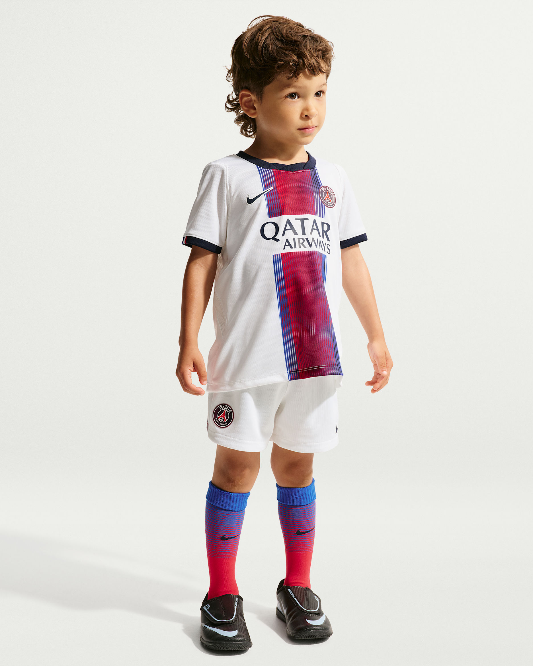 Segona equipació Stadium París Saint-Germain 2026/27 Equipació de futbol de tres peces Replica Nike - Nen/a petit/a - Blanc/College Navy/Global Red/College Navy