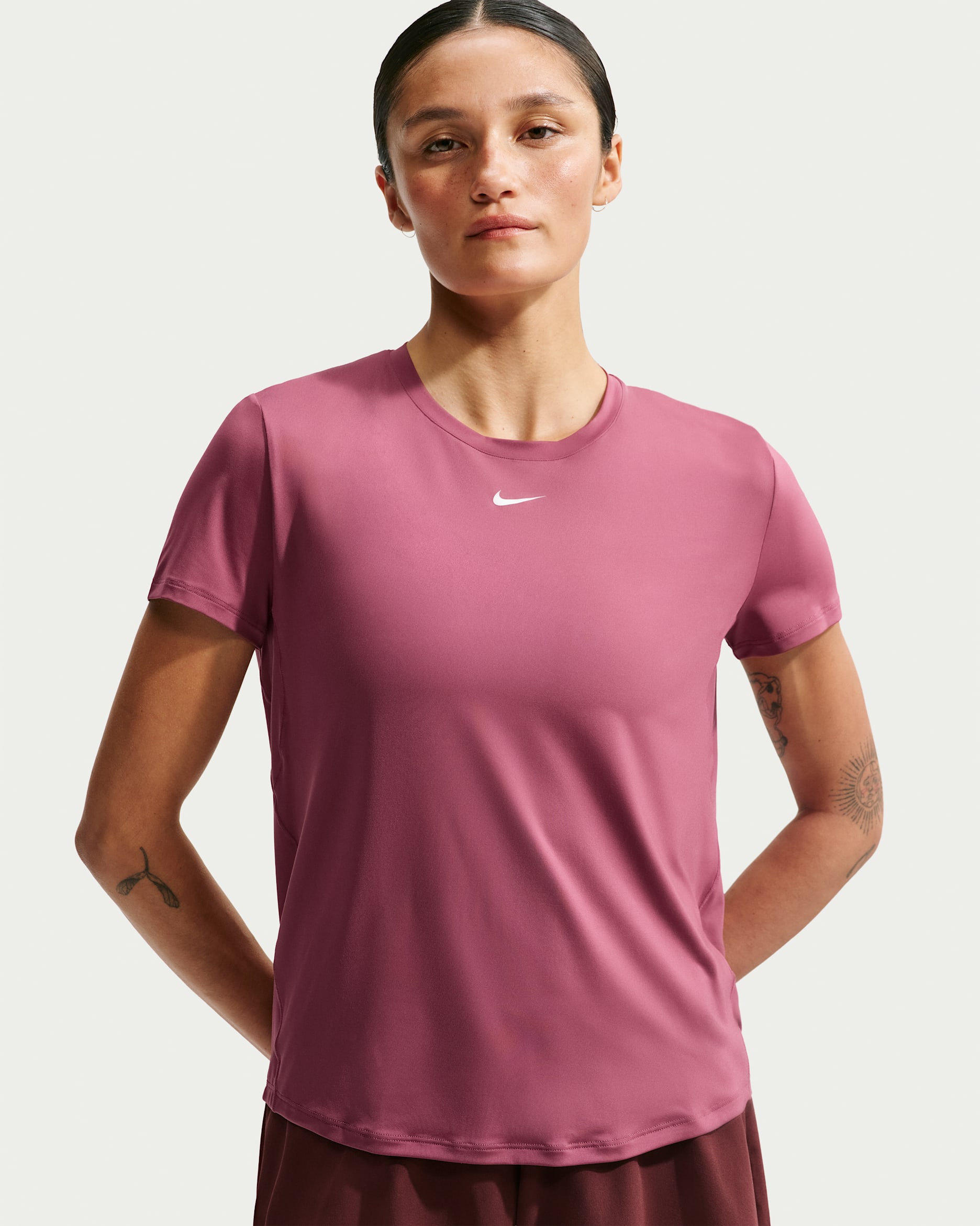 Nike One Classic Women's Dri-FIT Short-Sleeve Top - Pink Smoke/White