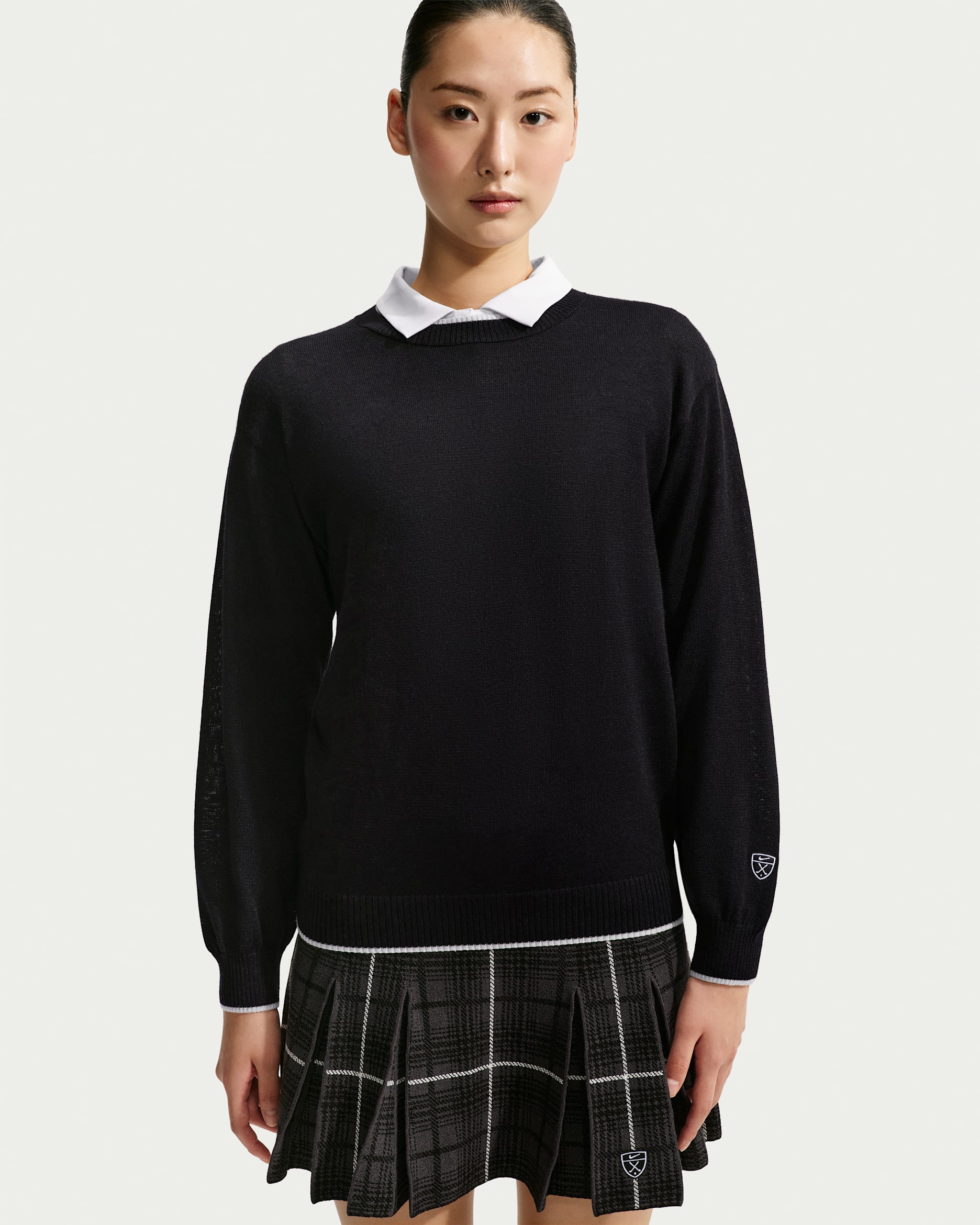 나이키 테일러드 퍼포먼스 여성 드라이 핏 루즈 긴팔 골프 스웨터 - 블랙/세일