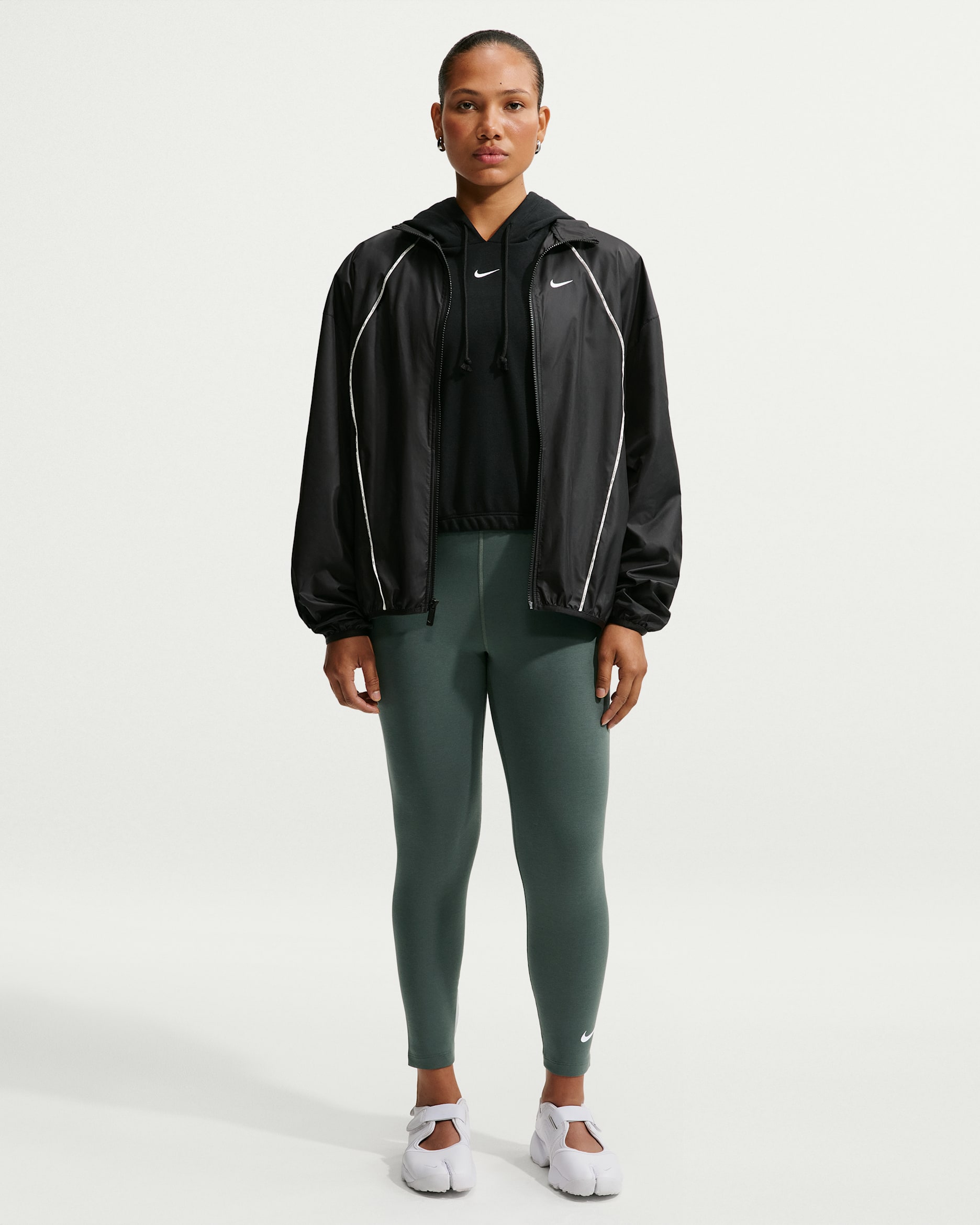 Nike Sportswear Classic Women's High-Waisted 7/8 Leggings - Camo Green/White