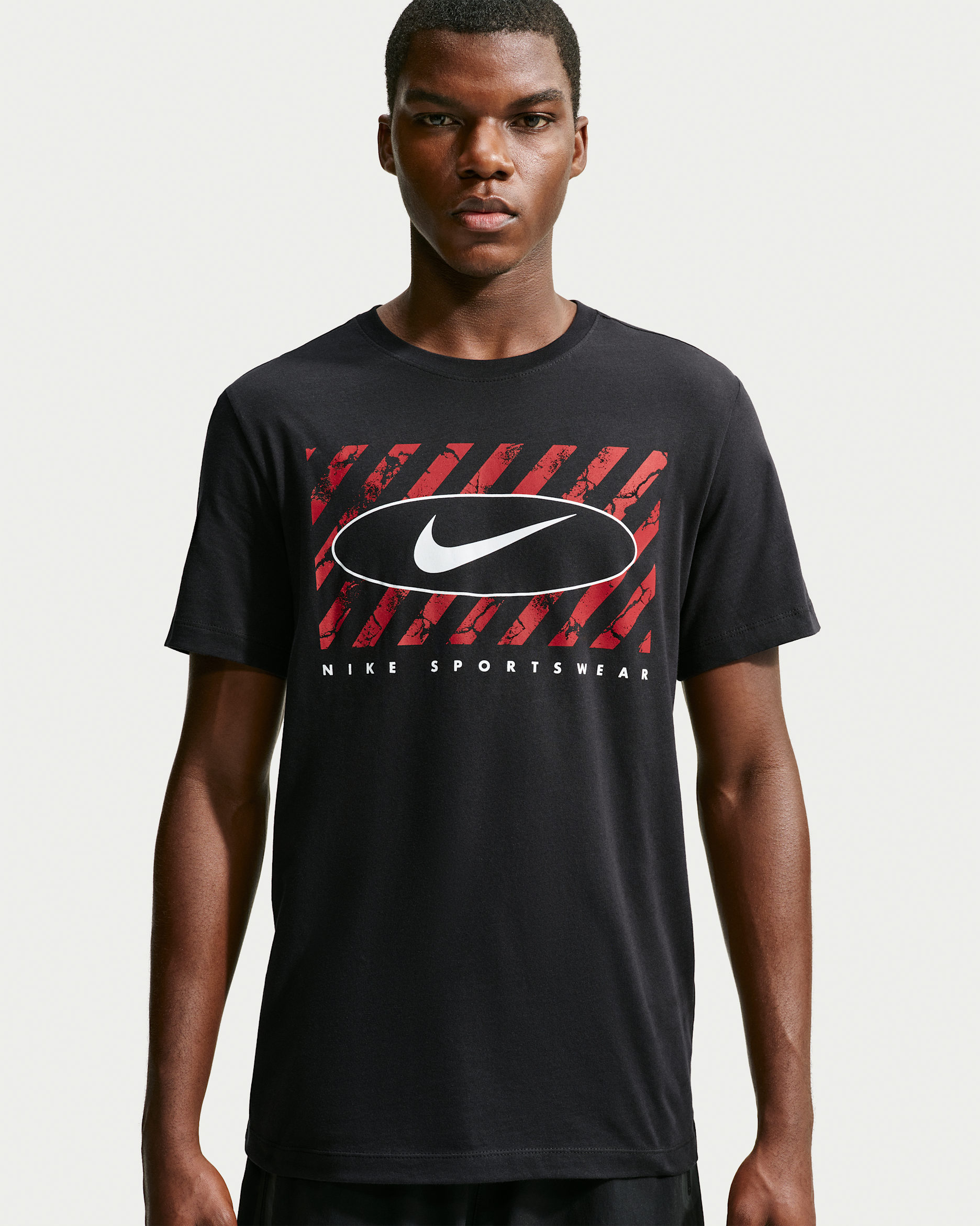 Nike Sportswear T-Shirt (Herren) - Schwarz