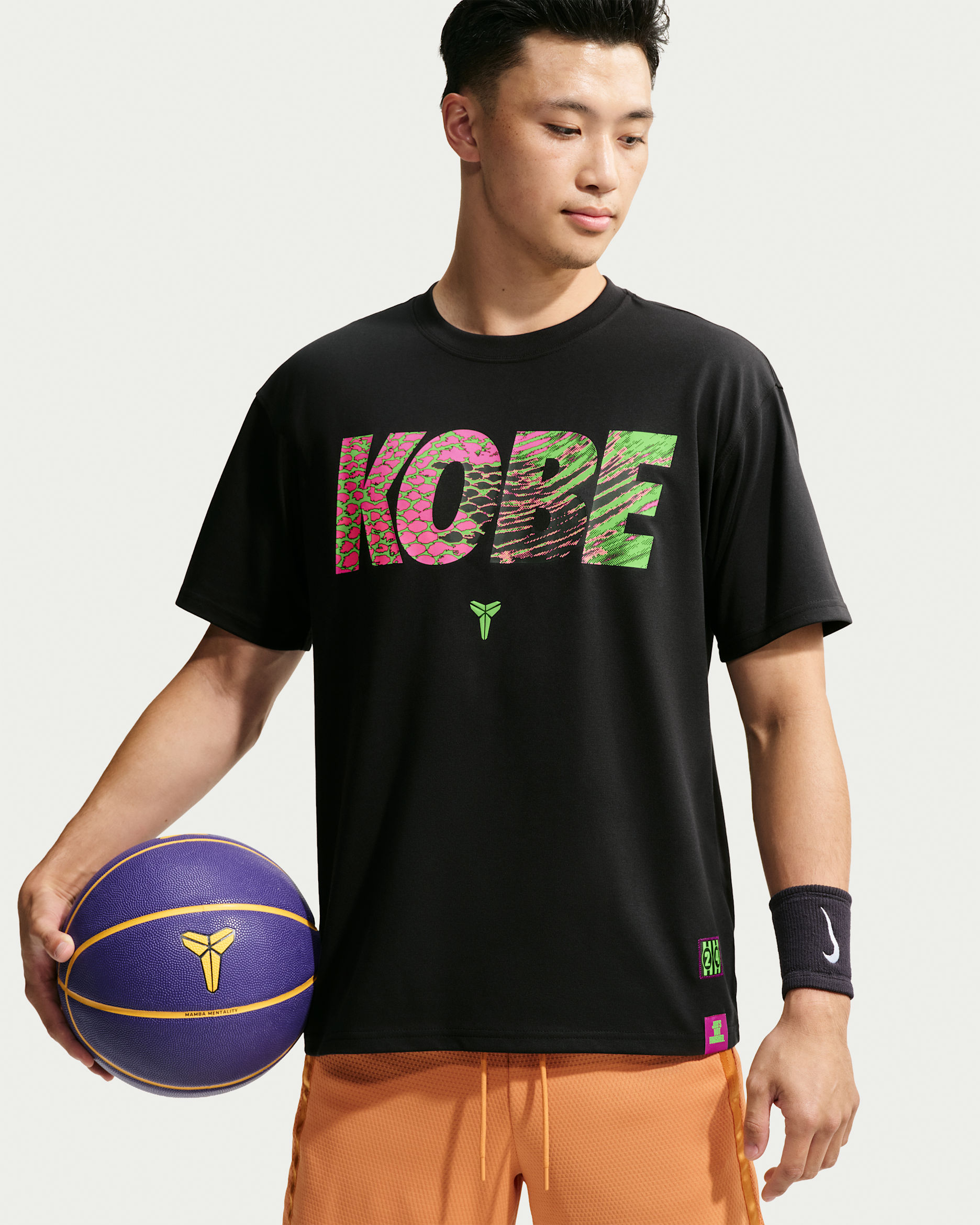 Kobe Mambacurial 男款籃球 T 恤 - 黑色