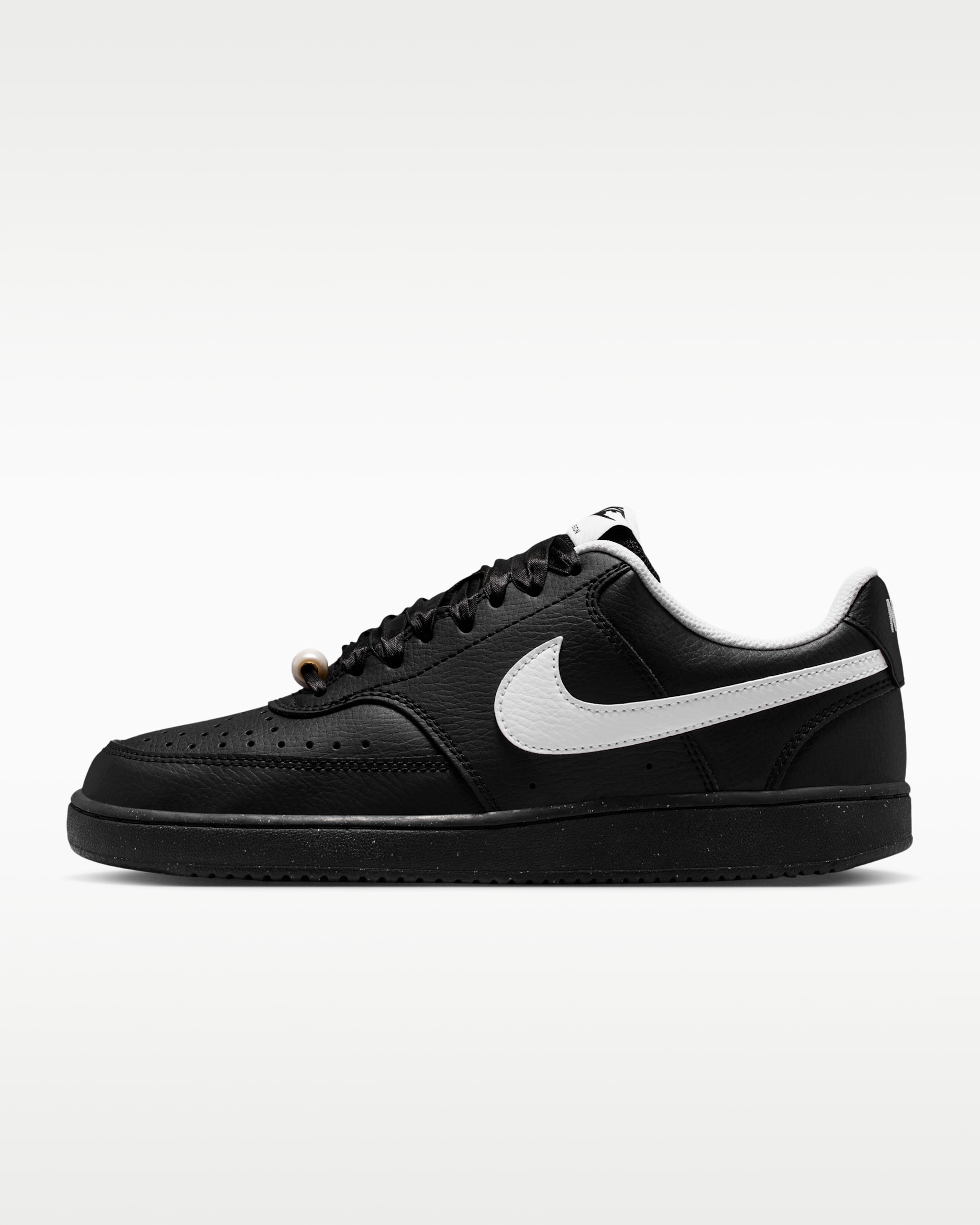 Nike Court Vision Low Schuh (Damen) - Schwarz/Weiß