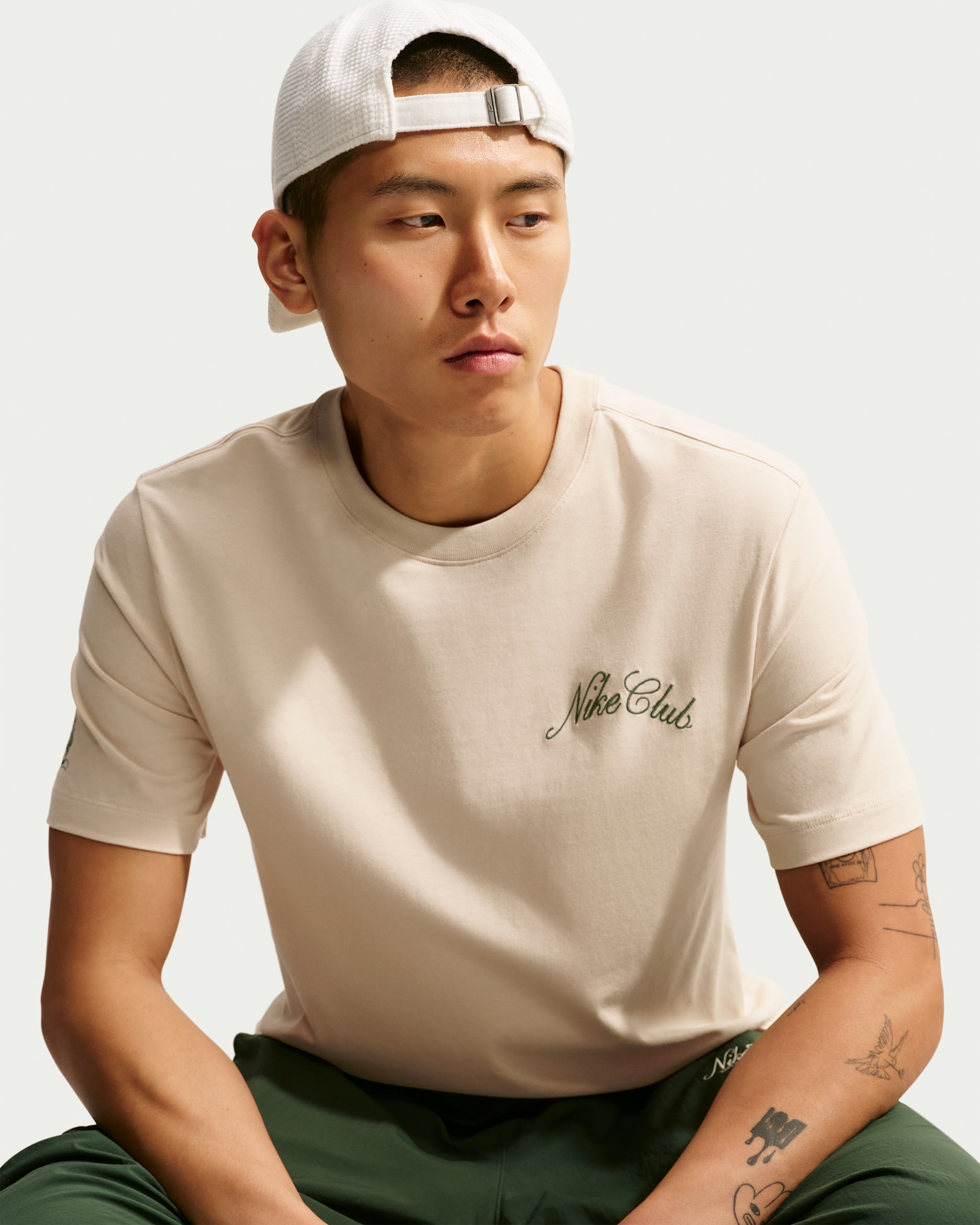 Nike Sportswear T-Shirt (Herren) - Sanddrift