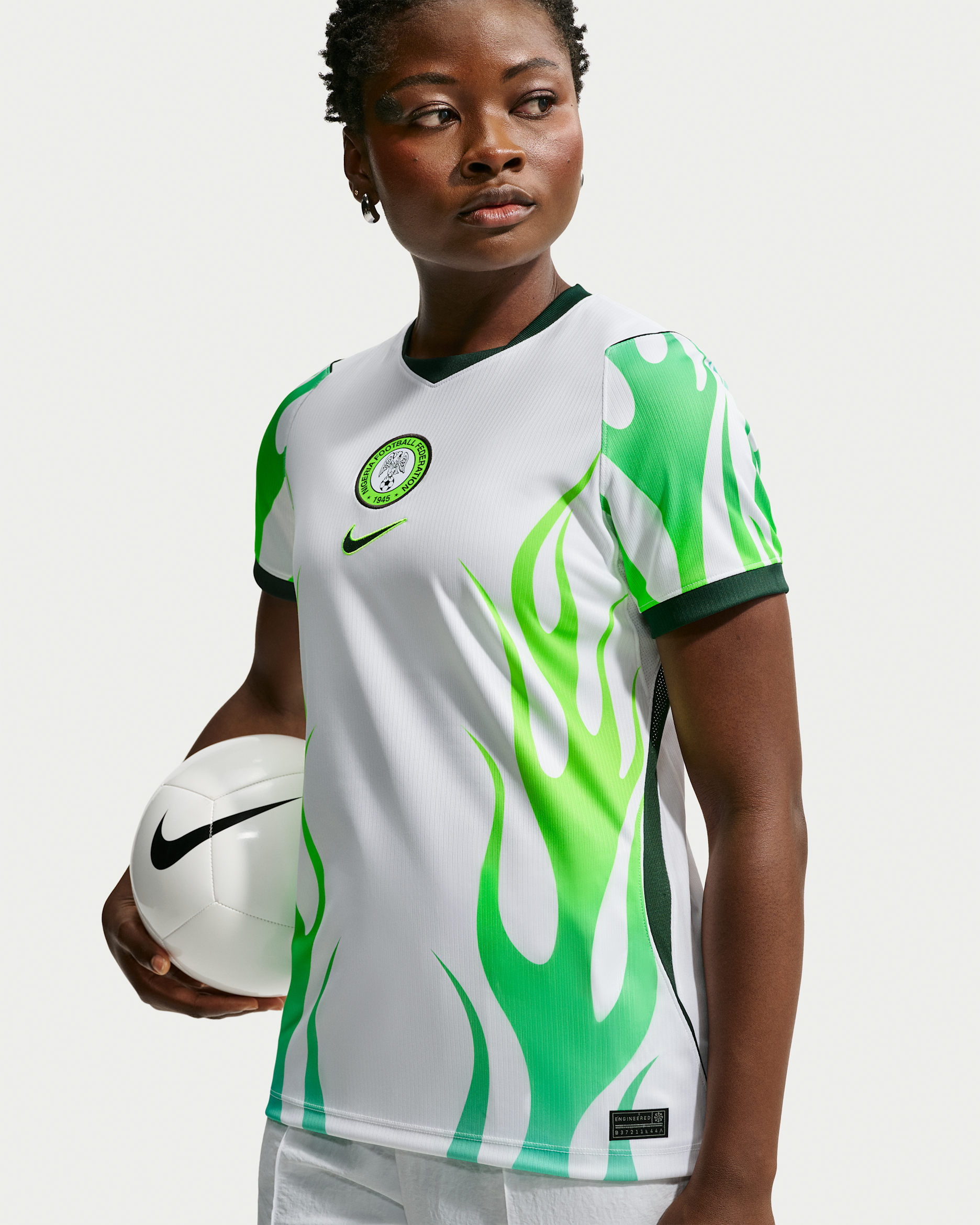 Nigeria 2026 Stadium Away Women's Nike Dri-FIT Football Replica Jersey - White/Green Glow/Black