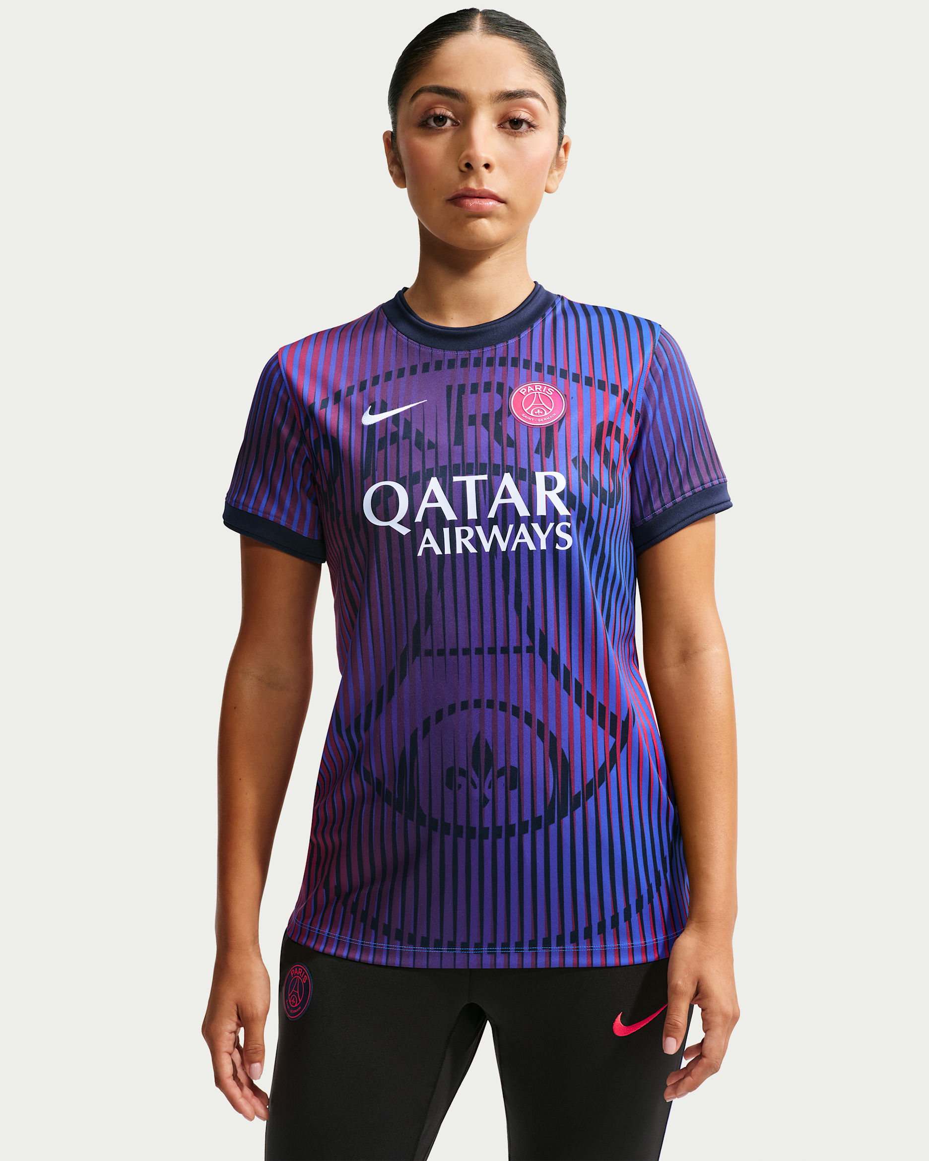 Paris Saint-Germain Deplasman Nike Dri-FIT Maç Öncesi Kadın Futbol Üstü - College Navy/College Navy/Beyaz
