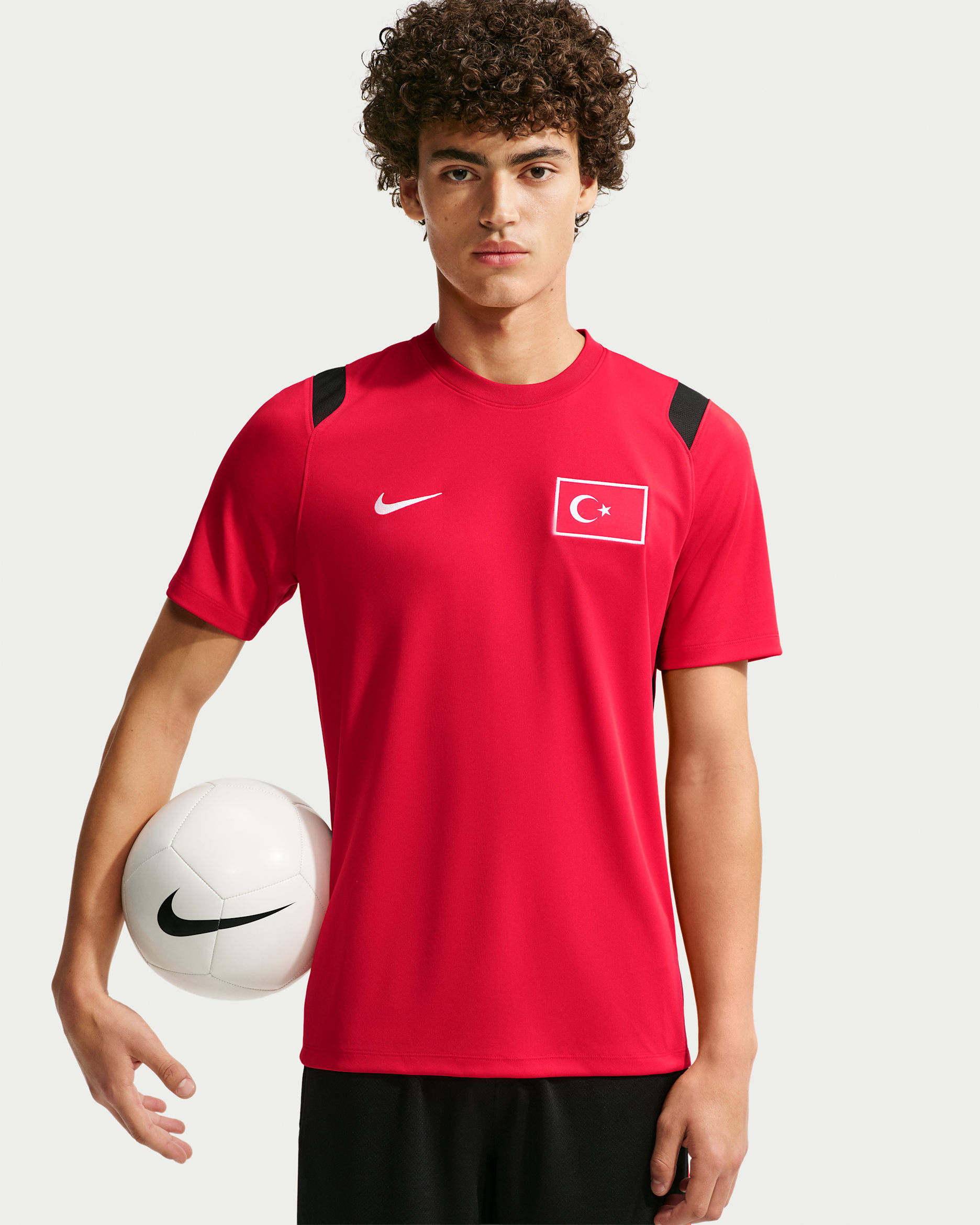 Haut de foot à manches courtes Nike Dri-FIT Turquie 2026 Academy Pro Short-Sleeve top pour homme - Sport Red/Noir/Blanc