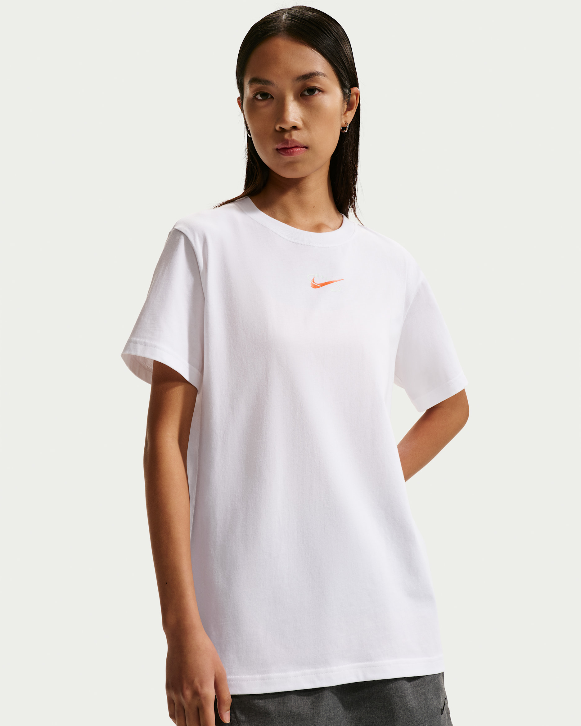 나이키 스포츠웨어 클래식 여성 티셔츠 - 화이트