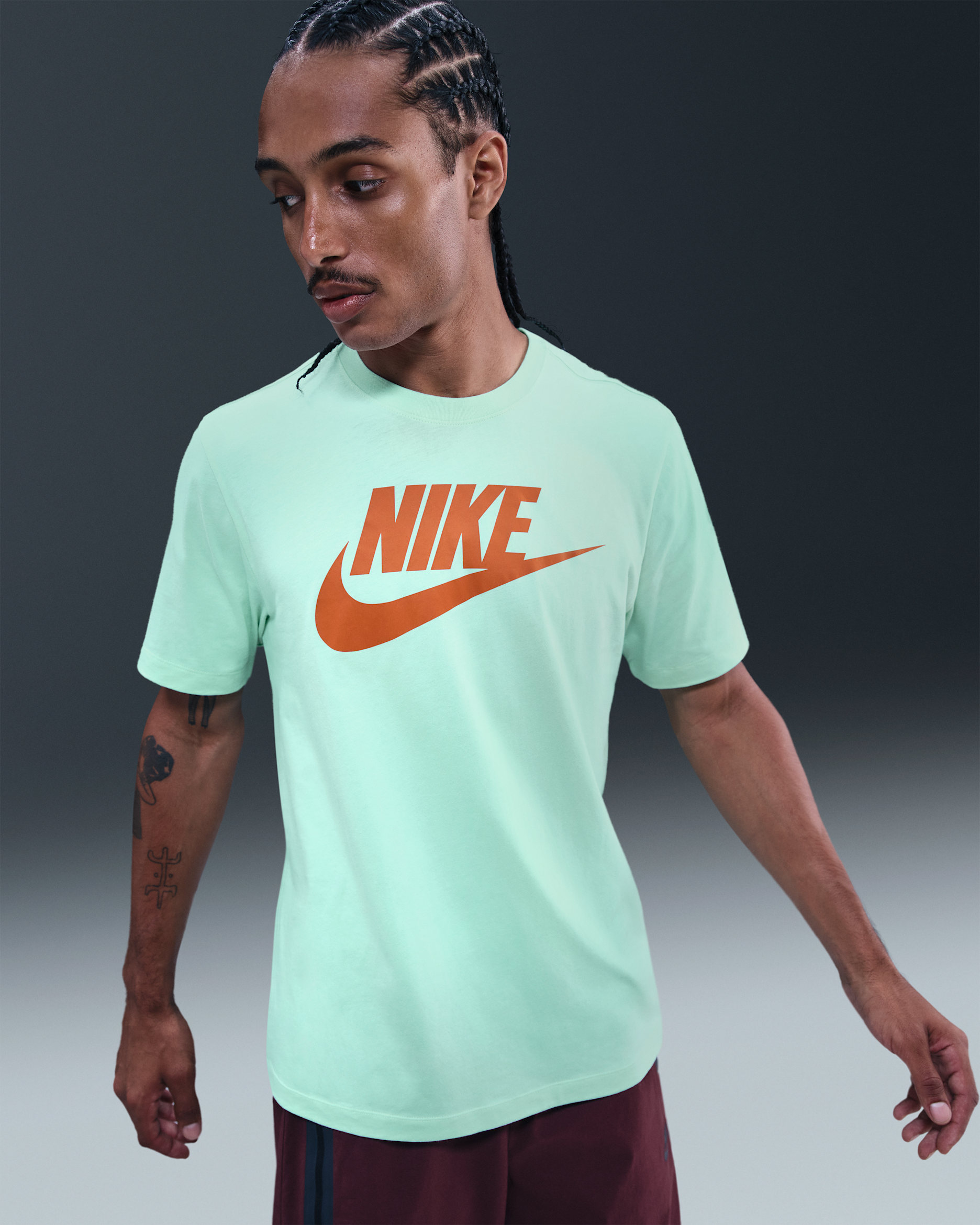 Nike Sportswear Men's T-Shirt - Mint Foam