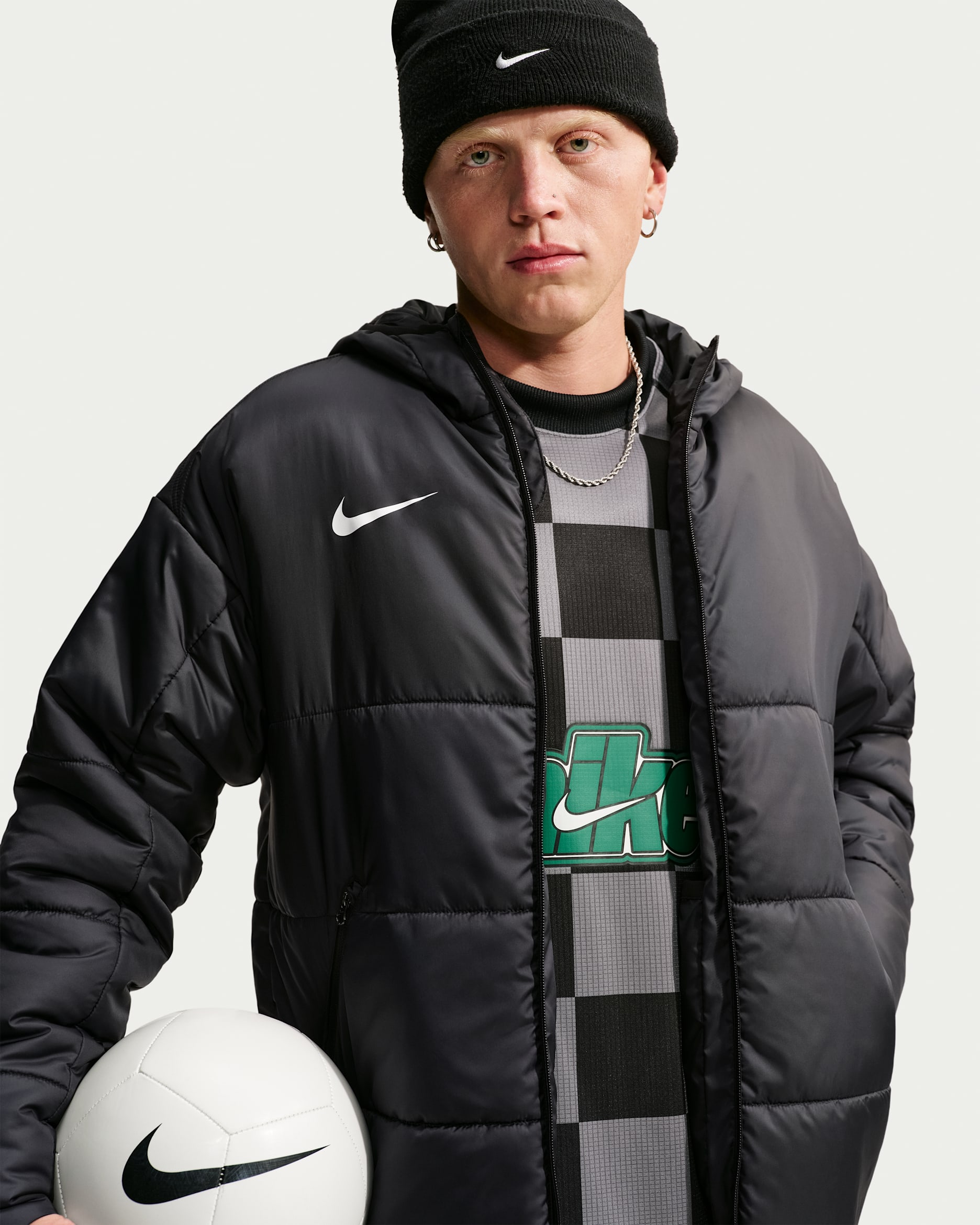Nike Academy Men's Soccer Synthetic-Fill Jacket - Black/White