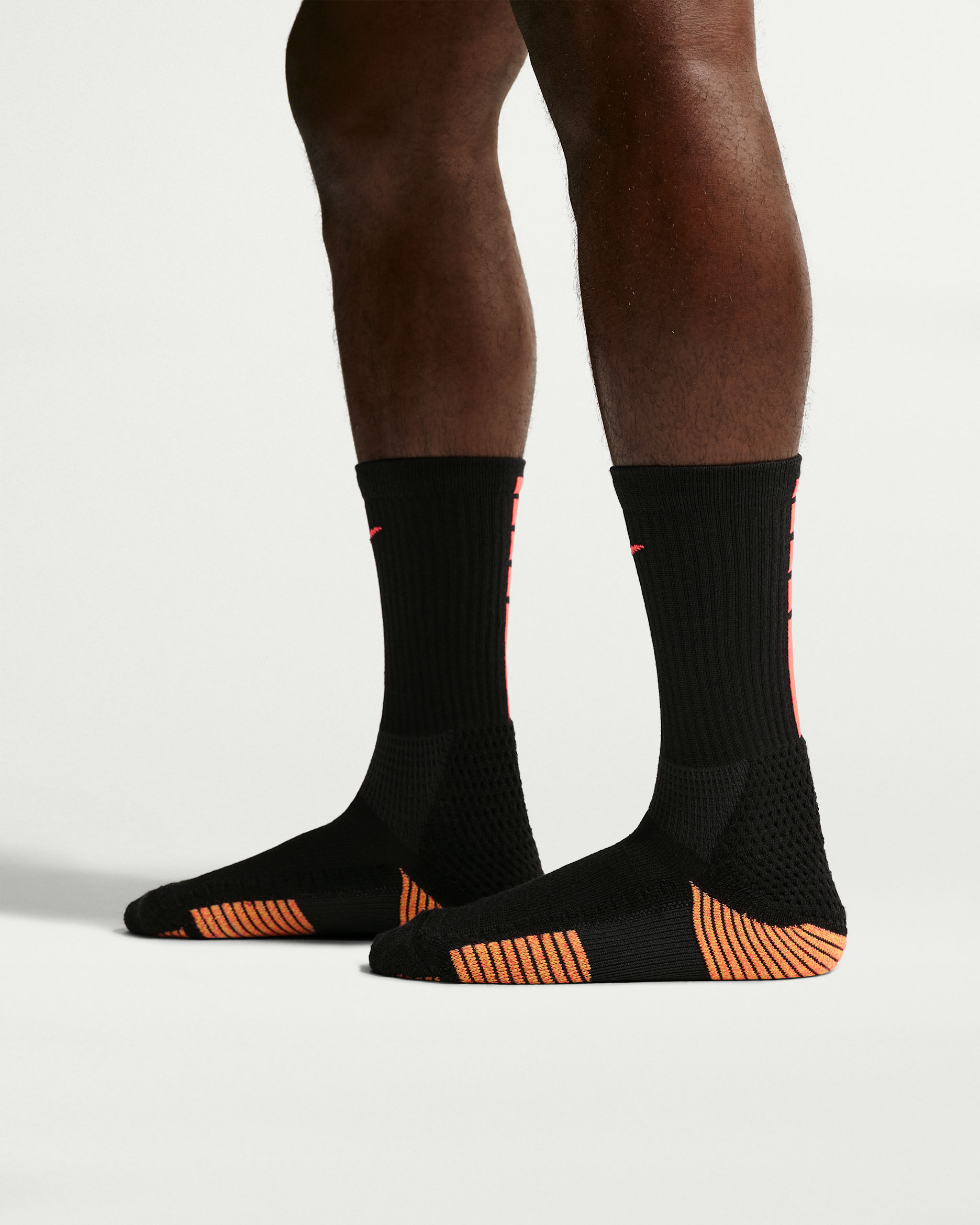Nike Elite 2.0 Cushioned Crew Socks (1 Pair) - Black/Laser Crimson/Laser Crimson