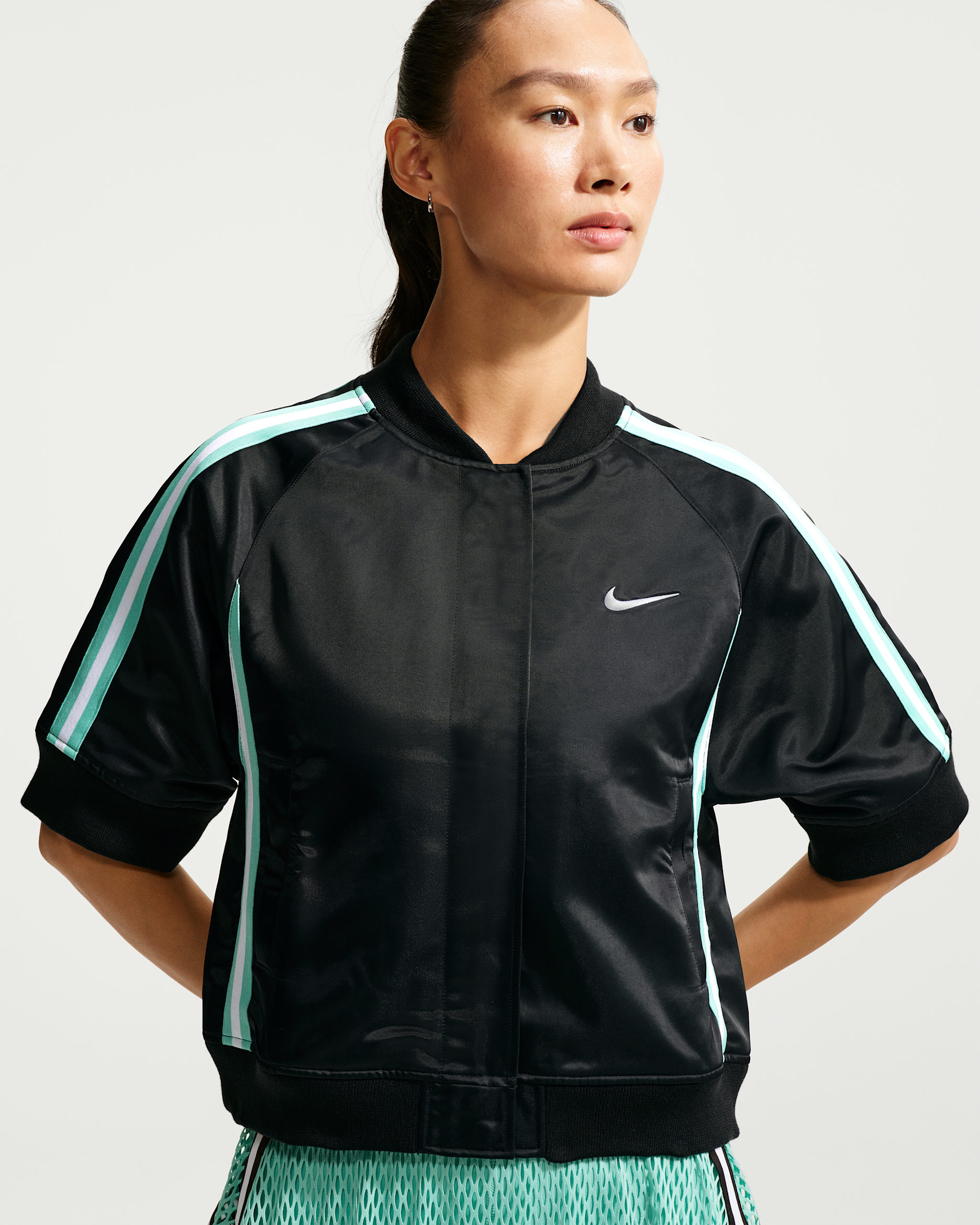 NikeCourt Slam Women's Tennis Jacket - Black/Mint/White