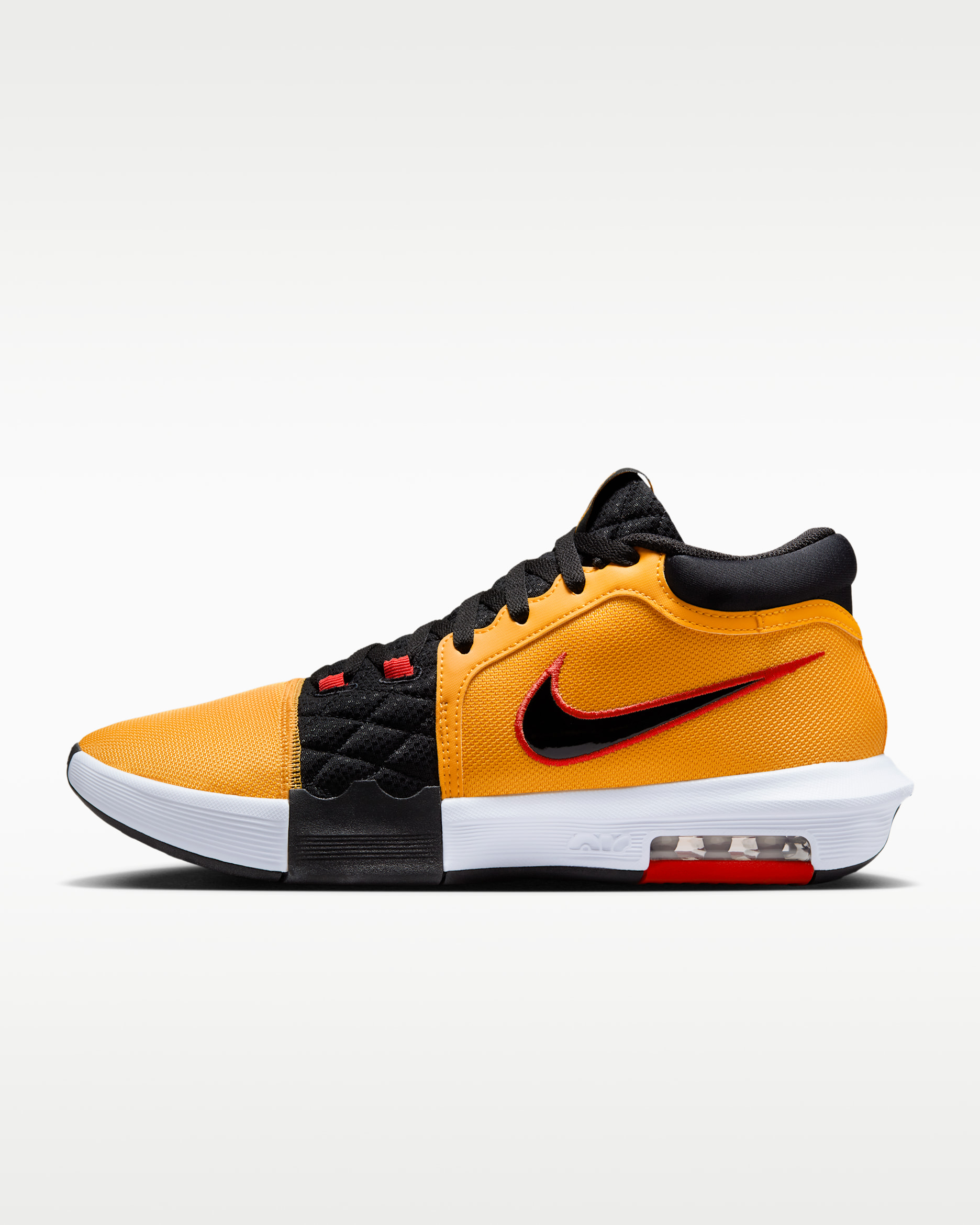 Tenis de básquetbol LeBron Witness VIII - Oro universitario/Carmesí claro/Blanco/Negro